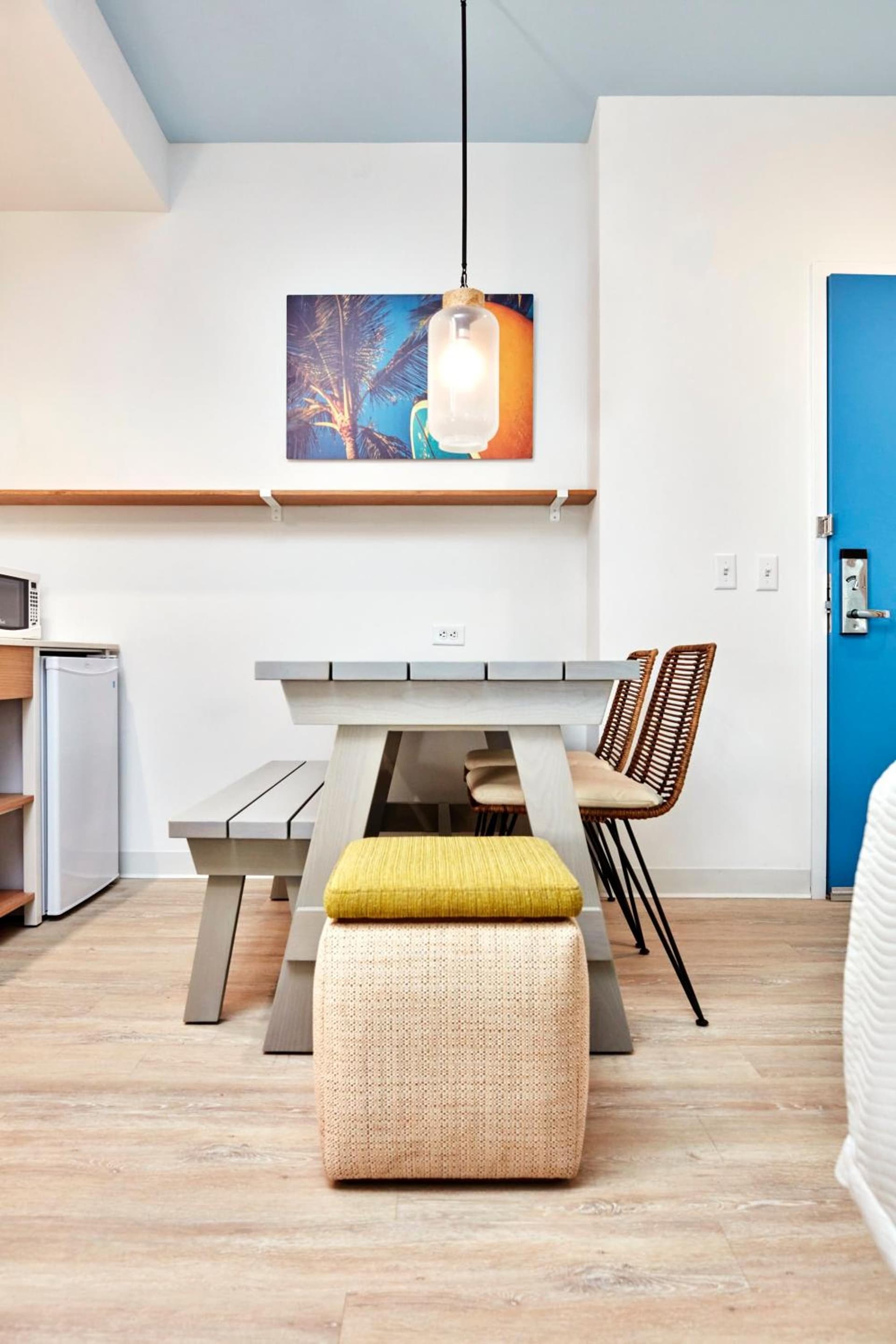 Universal’s Endless Summer Resort – Dockside Inn and Suites gallery photo in Orlando, FL — image 19