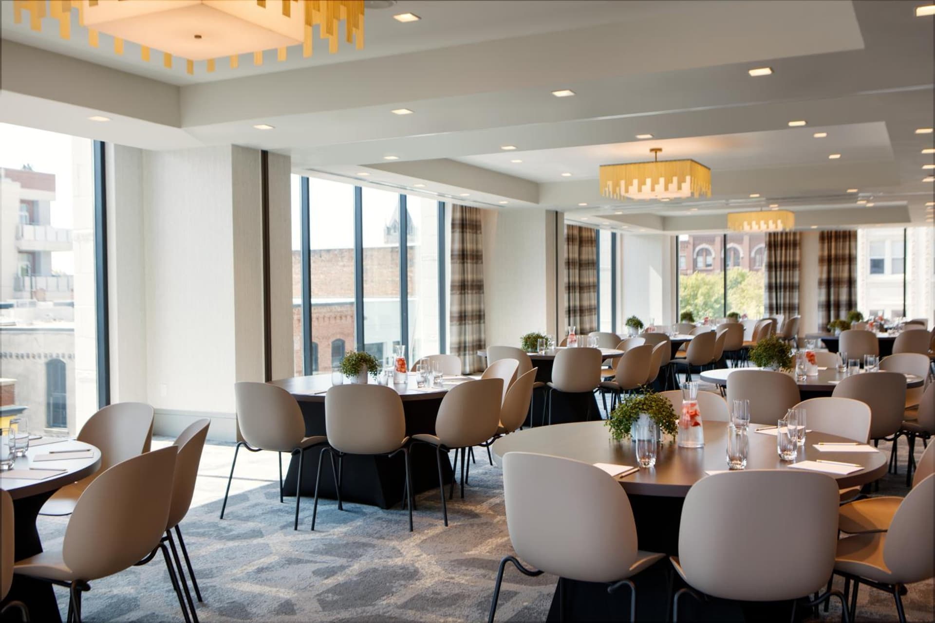 Kimpton Hotel Arras by IHG gallery photo in Asheville, NC — image 20