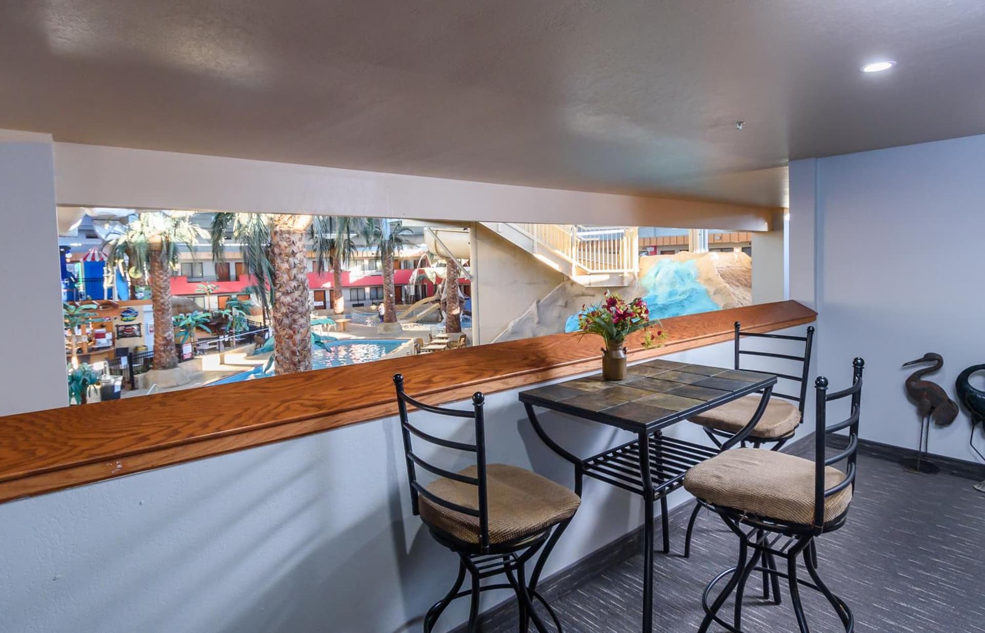 Ramada by Wyndham Sioux Falls Airport - Waterpark Resort & Event Center gallery photo in Sioux Falls, SD — image 129