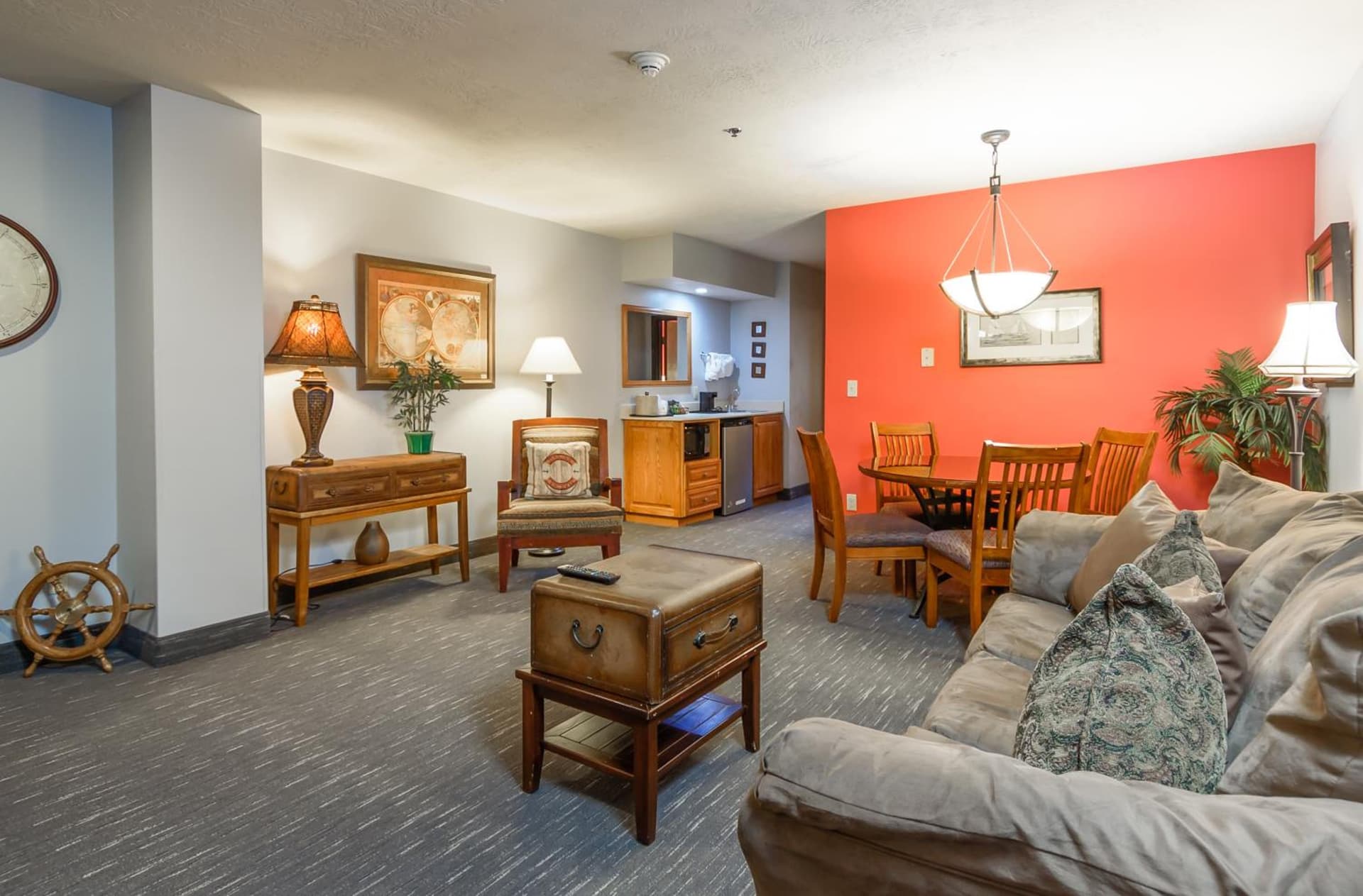 Ramada by Wyndham Sioux Falls Airport - Waterpark Resort & Event Center gallery photo in Sioux Falls, SD — image 112