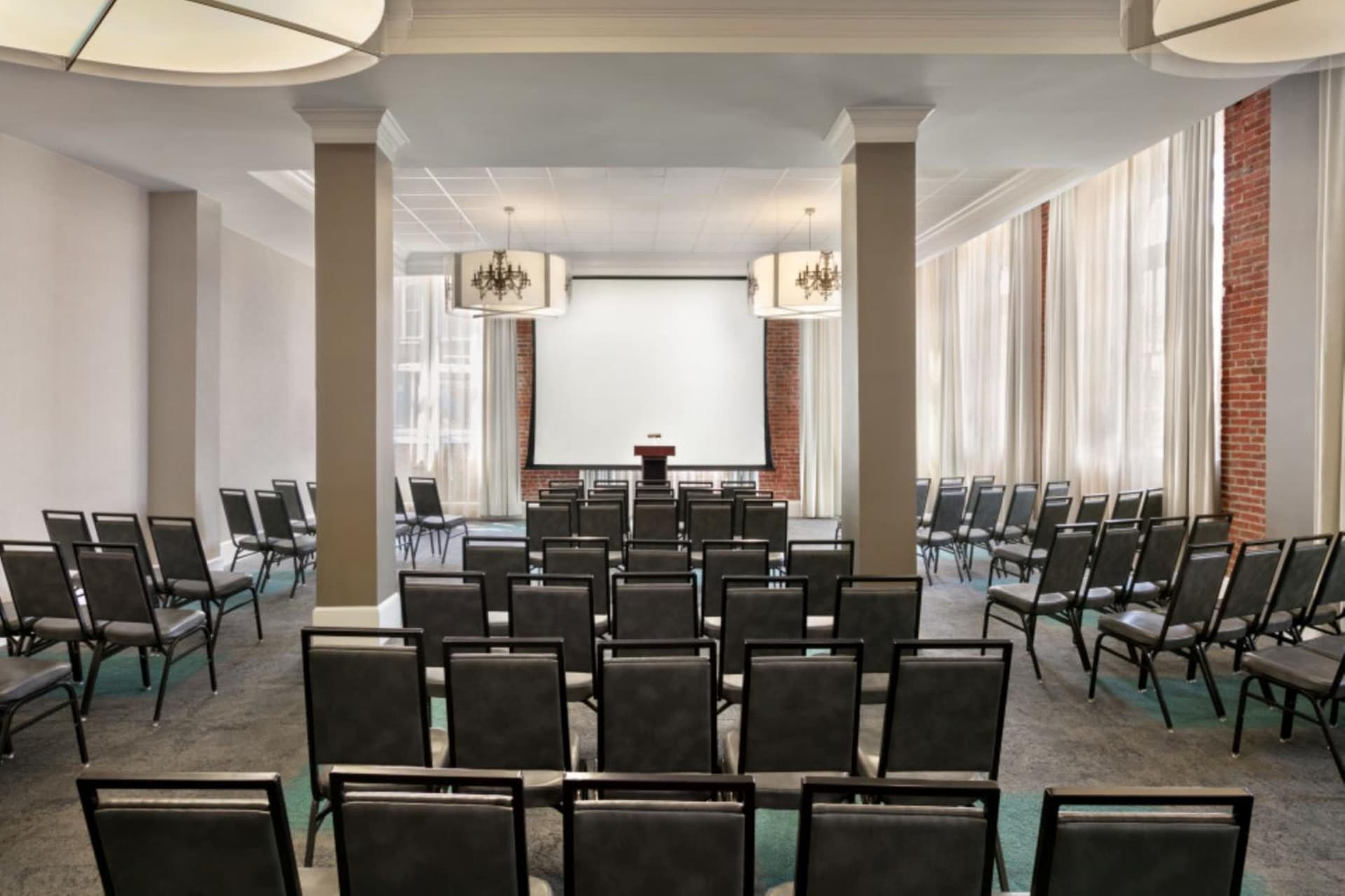 Hotel Indigo Savannah Historic District by IHG gallery photo in Savannah, GA — image 50