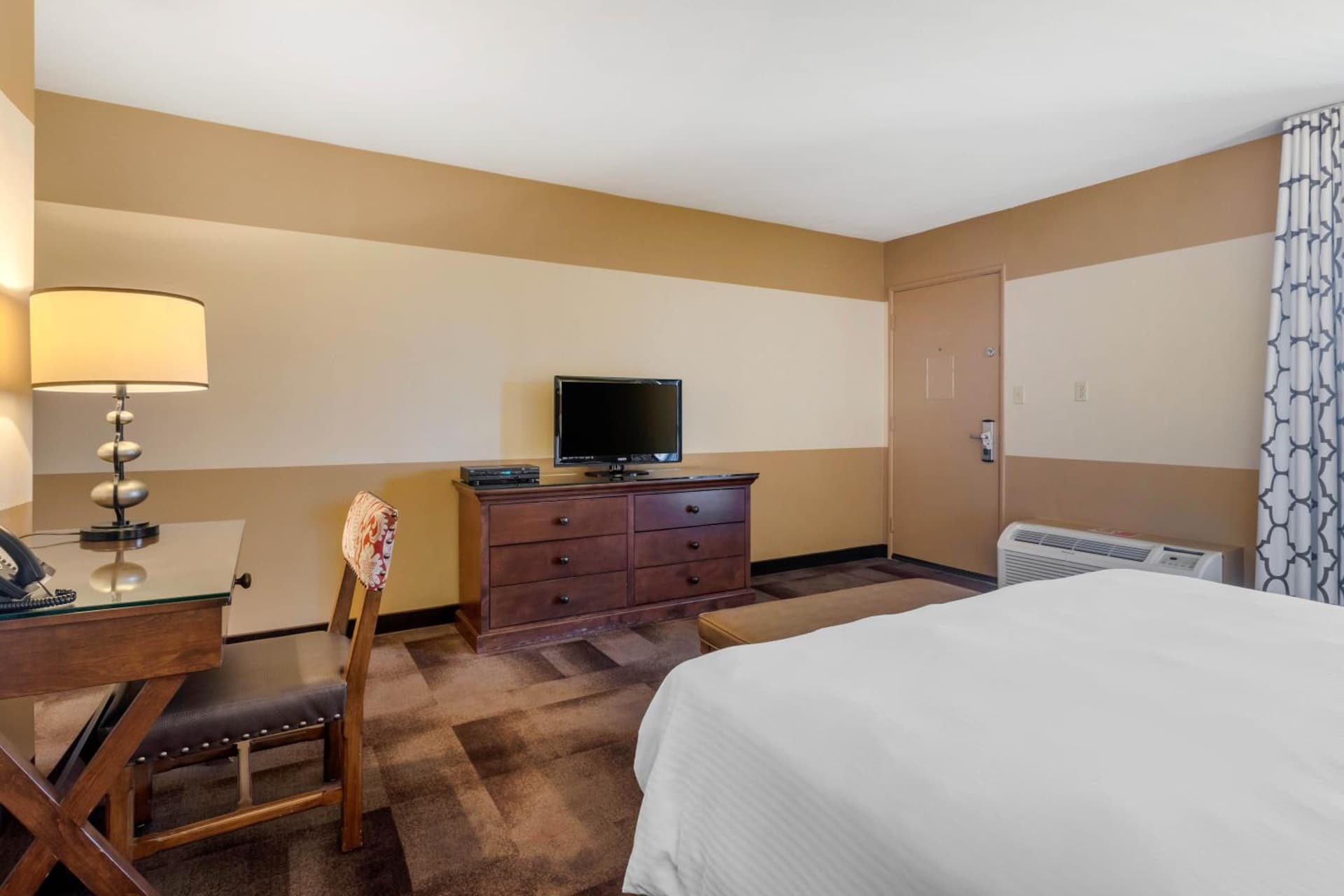 Carlton Oaks Lodge, an Ascend Collection Hotel gallery photo in Santee, CA — image 32