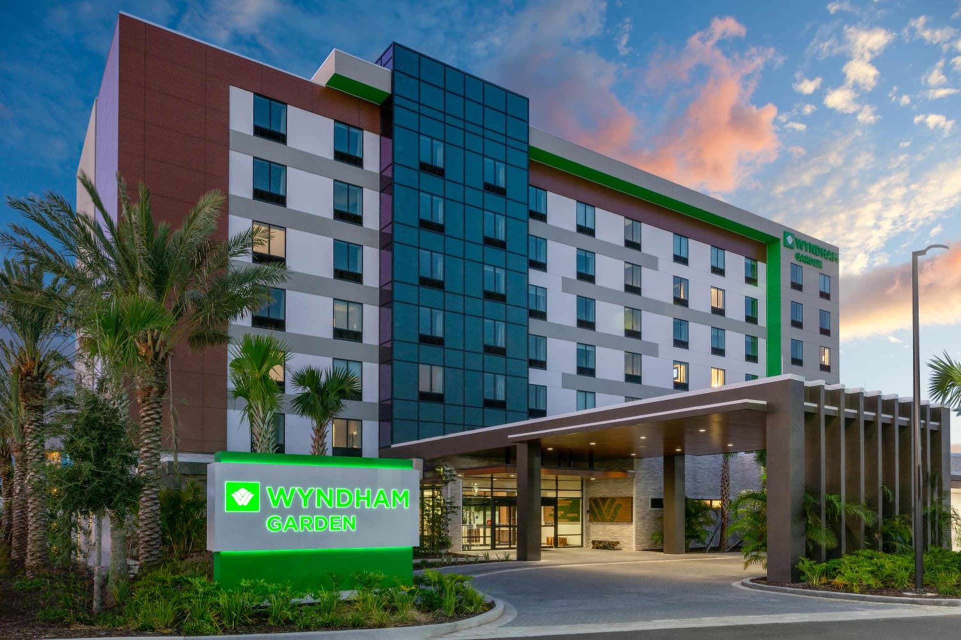 Wyndham Garden Orlando Universal / I Drive exterior or lobby in Orlando, FL — main listing photo