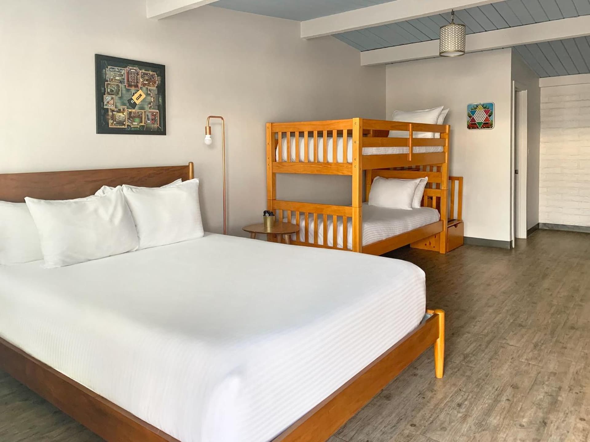 Hotel McCoy Tucson - Art, Coffee, Beer, Wine, Pool gallery photo in Tucson, AZ — image 22