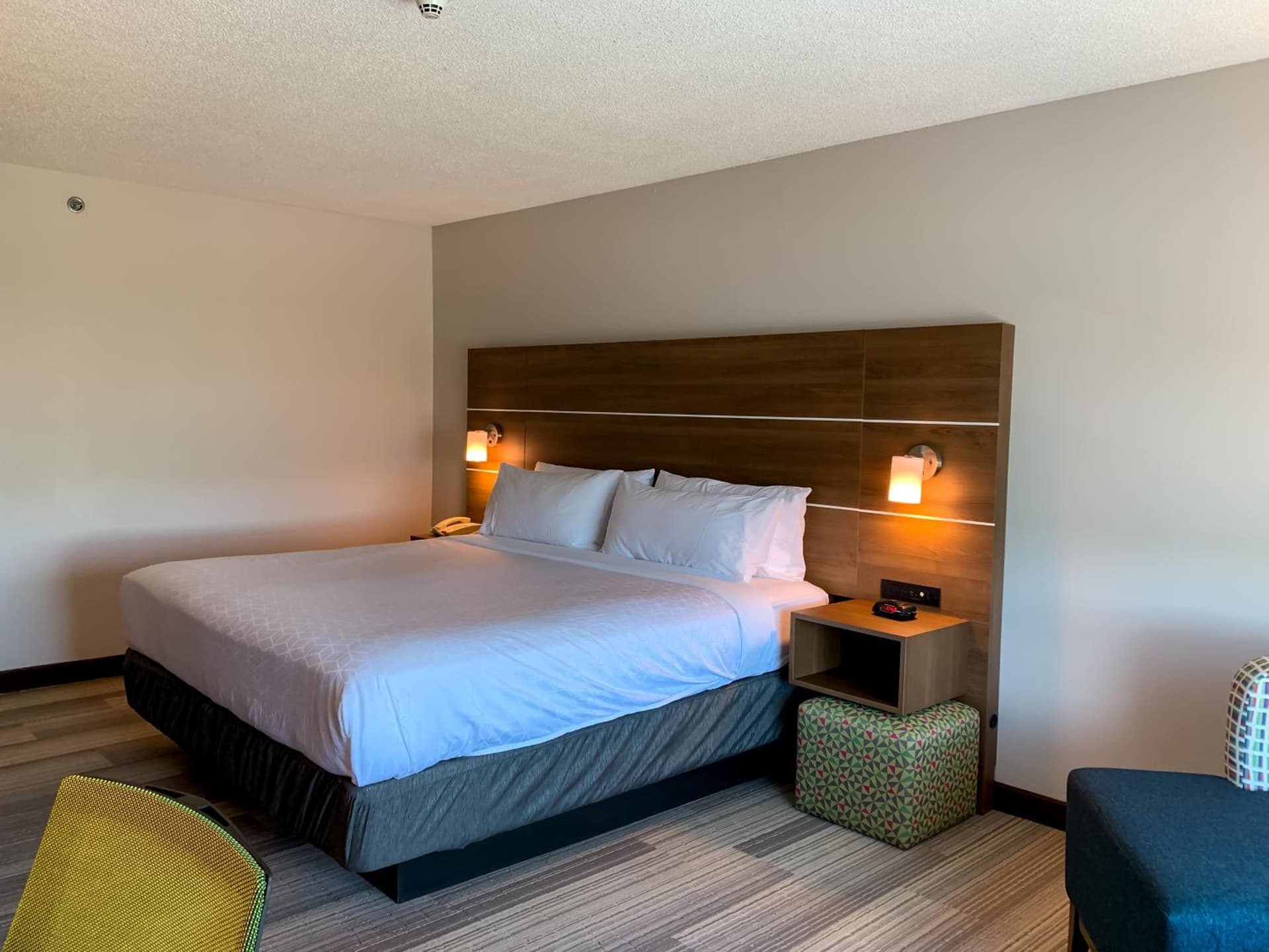 Holiday Inn Express & Suites Lexington Downtown Area-Keeneland by IHG gallery photo in Lexington, KY — image 23
