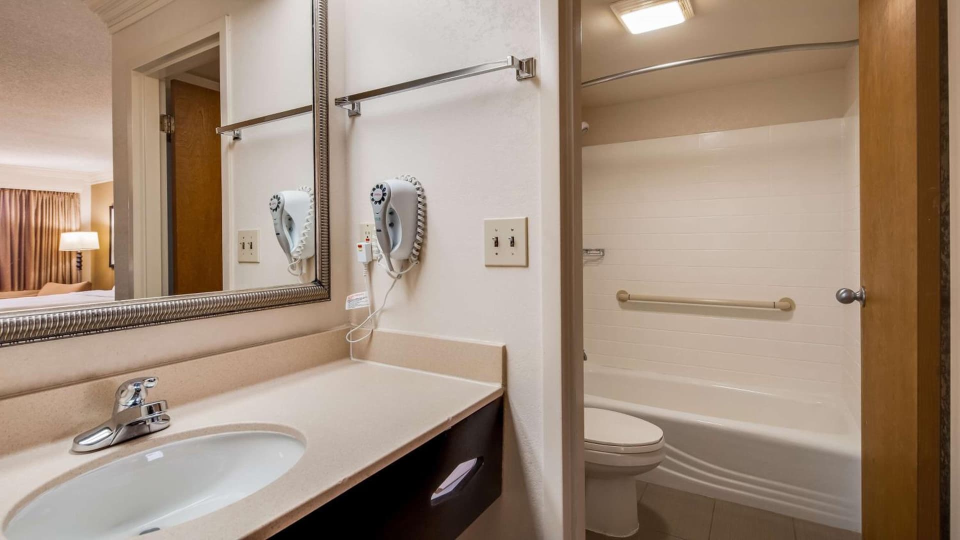 Best Western Inn & Suites of Macon gallery photo in Macon, GA — image 6