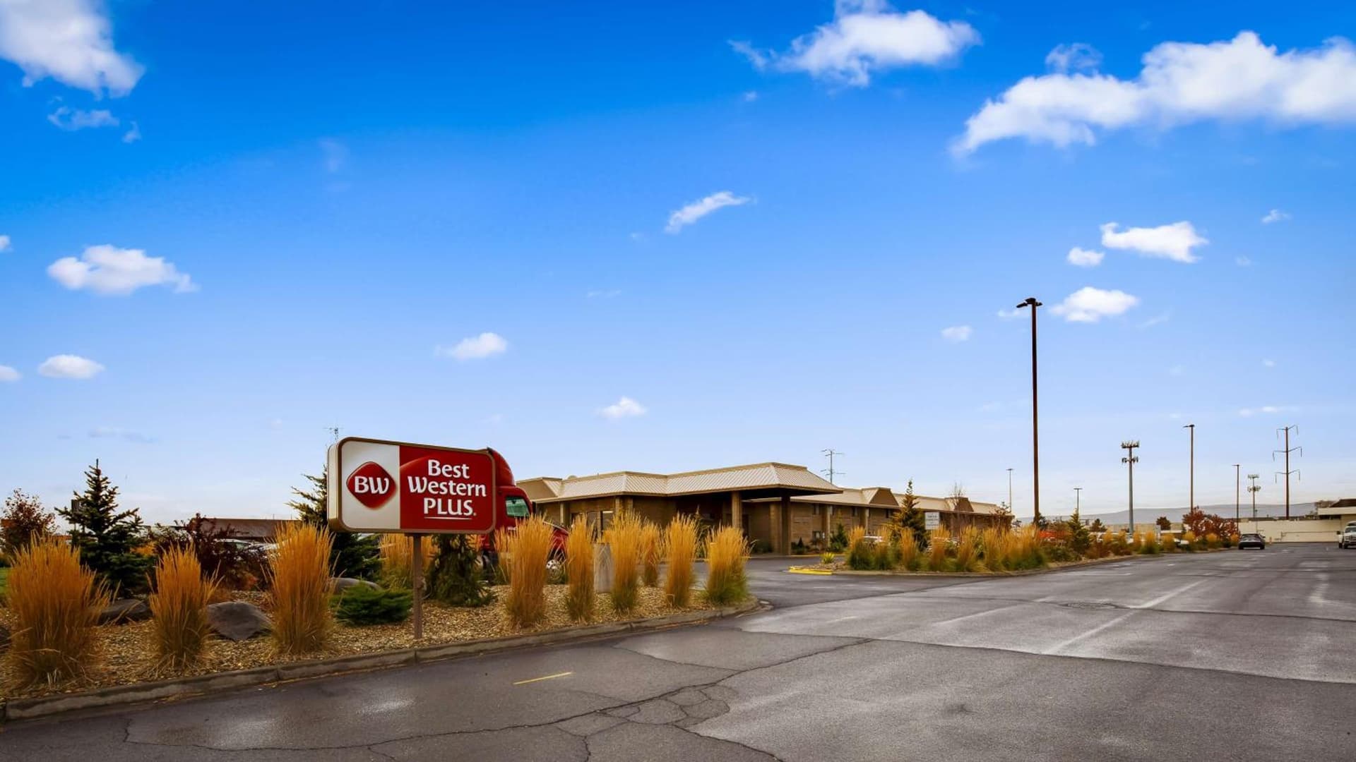 Best Western Plus Ahtanum Inn gallery photo in Yakima, WA — image 69
