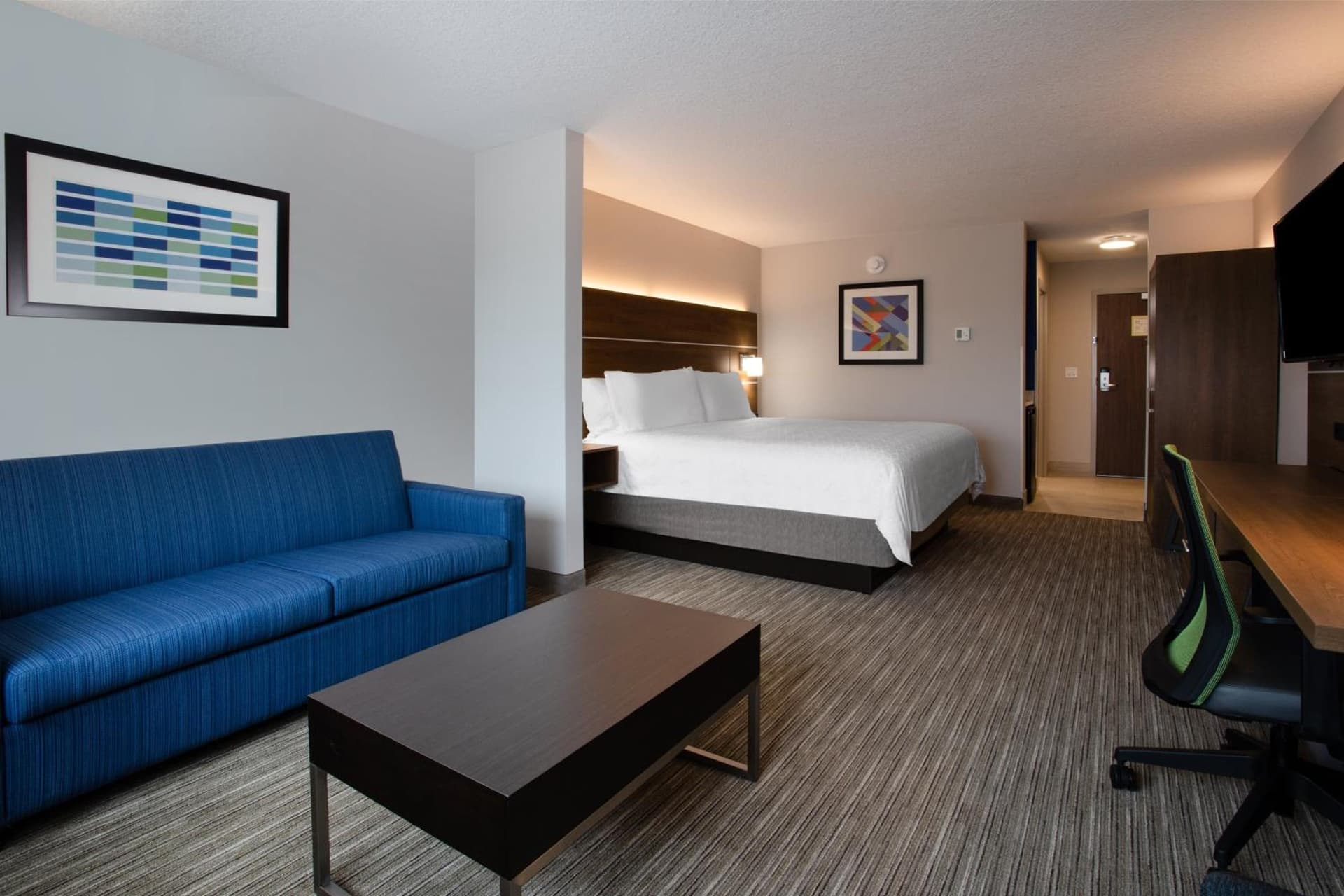 Holiday Inn Express & Suites - Deland South by IHG gallery photo in DeLand, FL — image 21