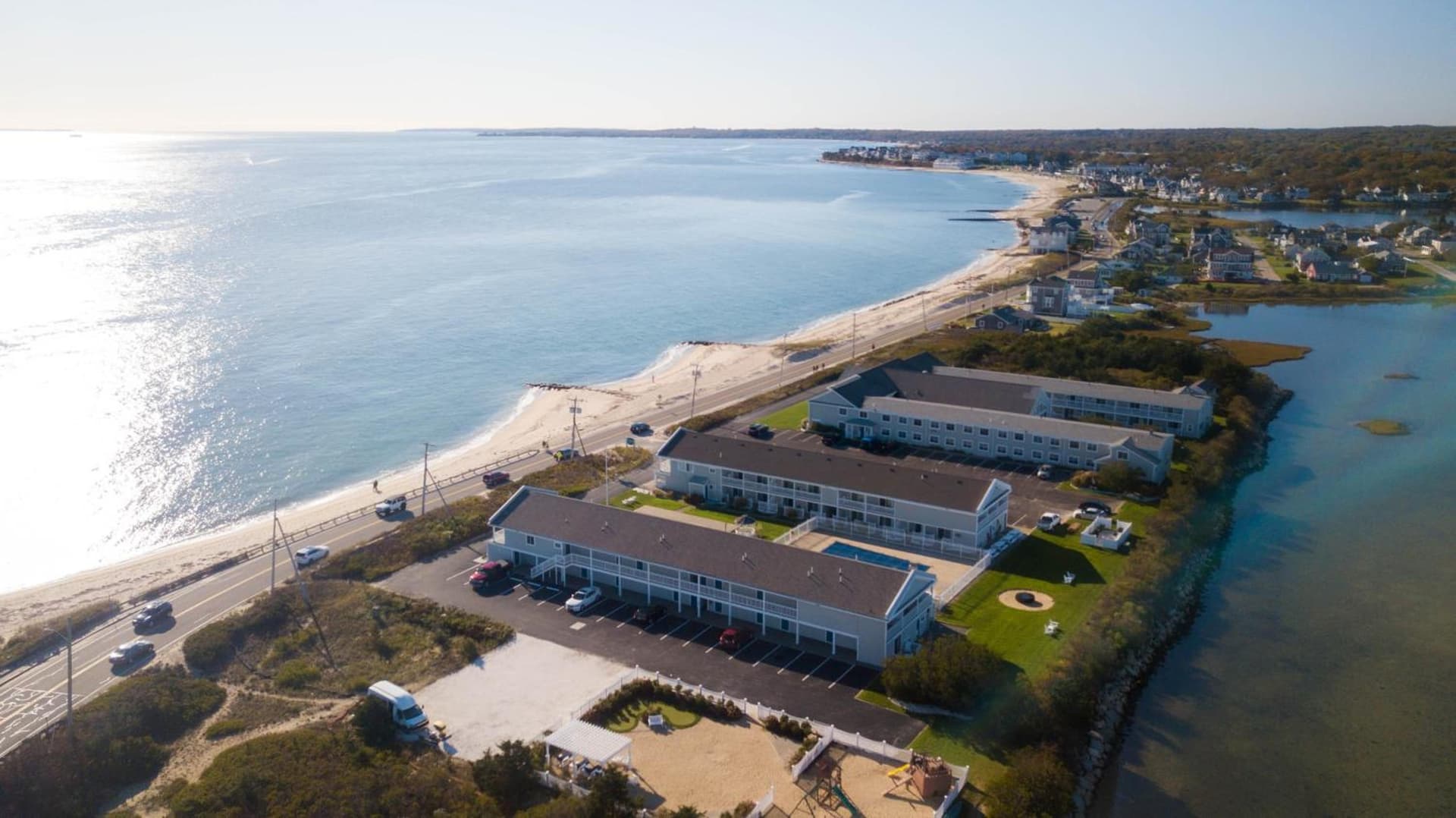 InnSeason Resorts Surfside featured exterior or lobby in Falmouth, MA — similar hotel