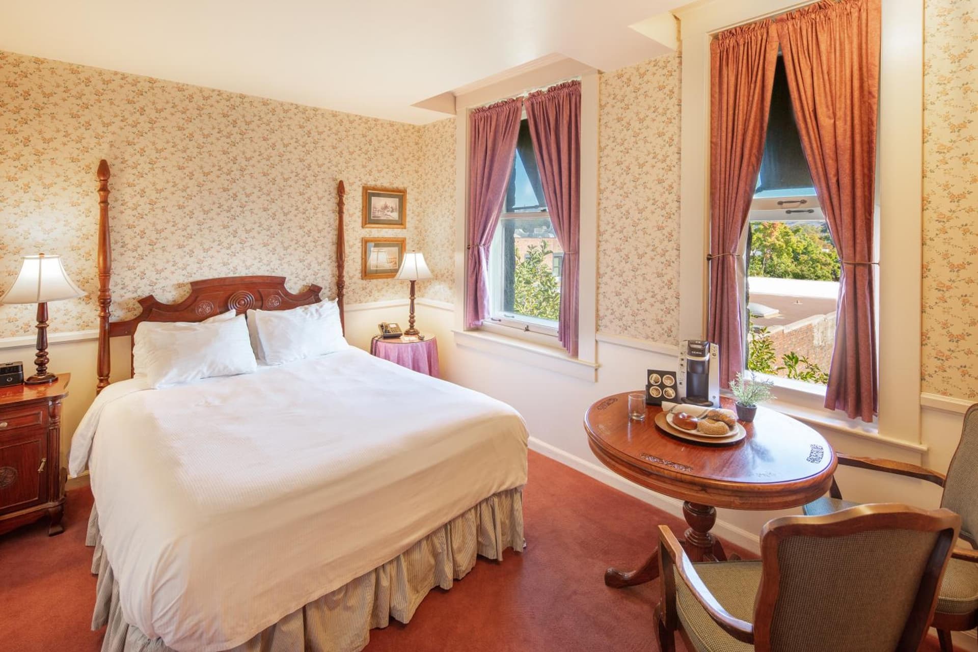 Hotel La Rose gallery photo in Santa Rosa, CA — image 40