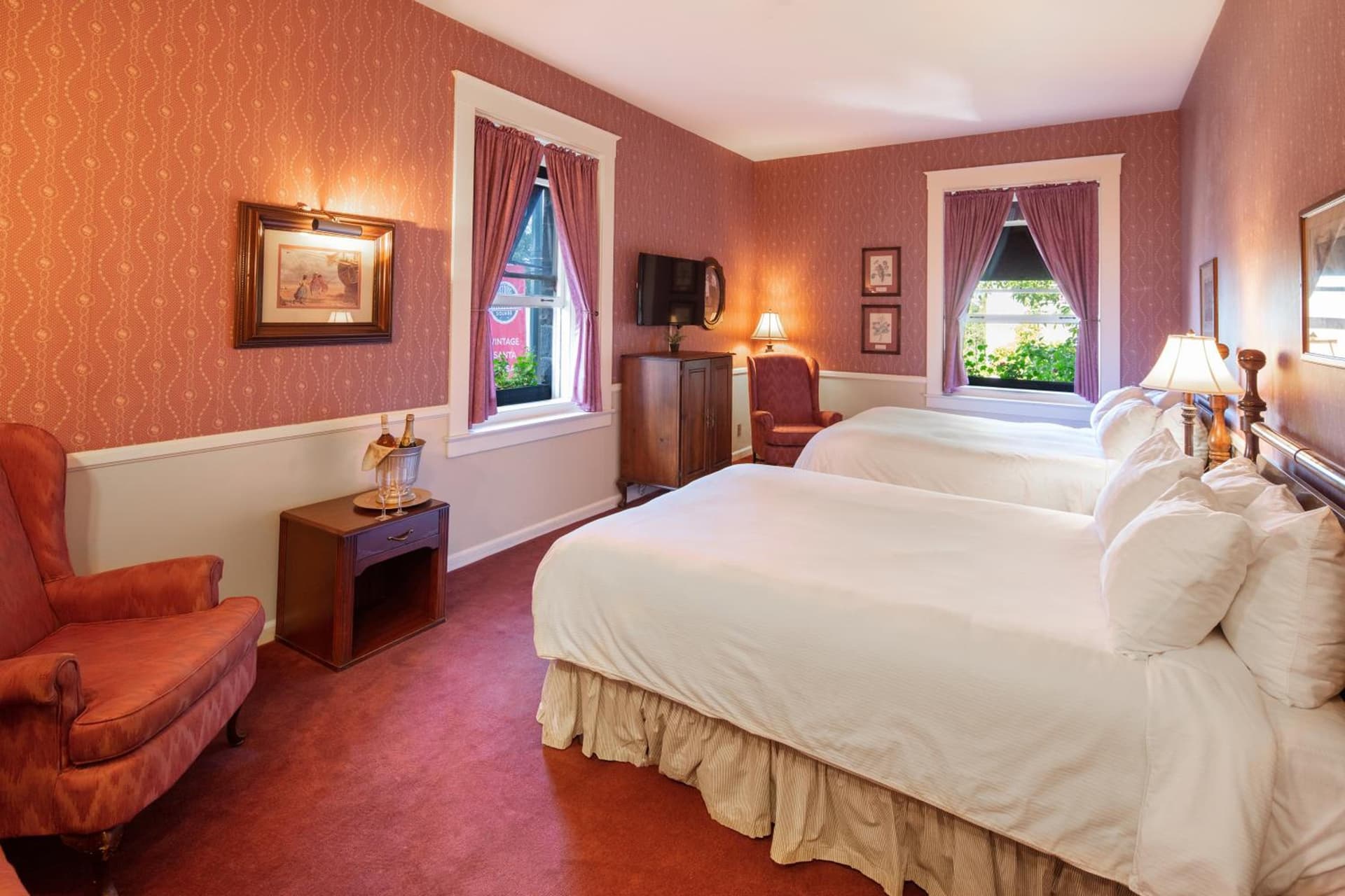Hotel La Rose gallery photo in Santa Rosa, CA — image 31