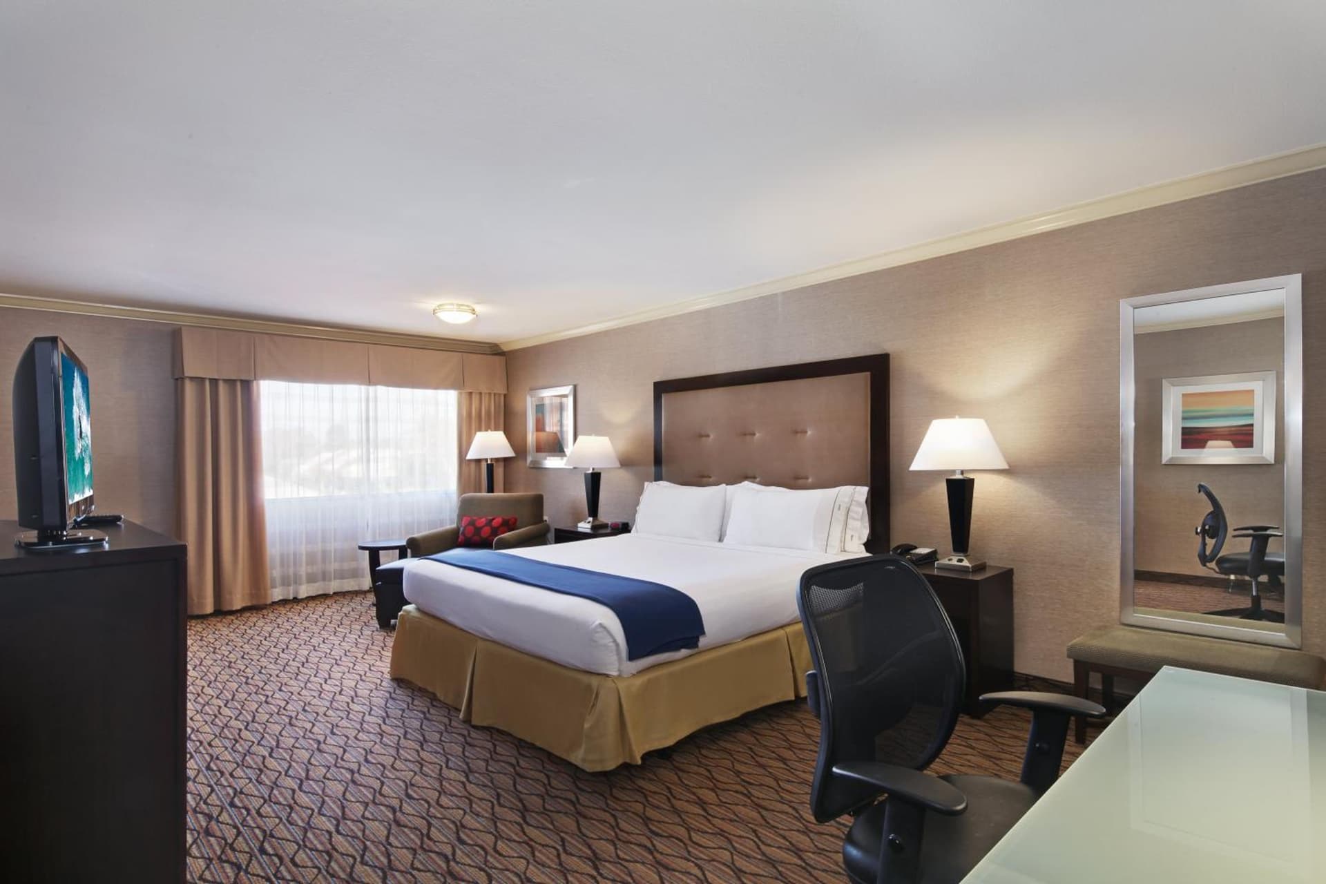 Holiday Inn Express Port Hueneme by IHG gallery photo in Port Hueneme, CA — image 27
