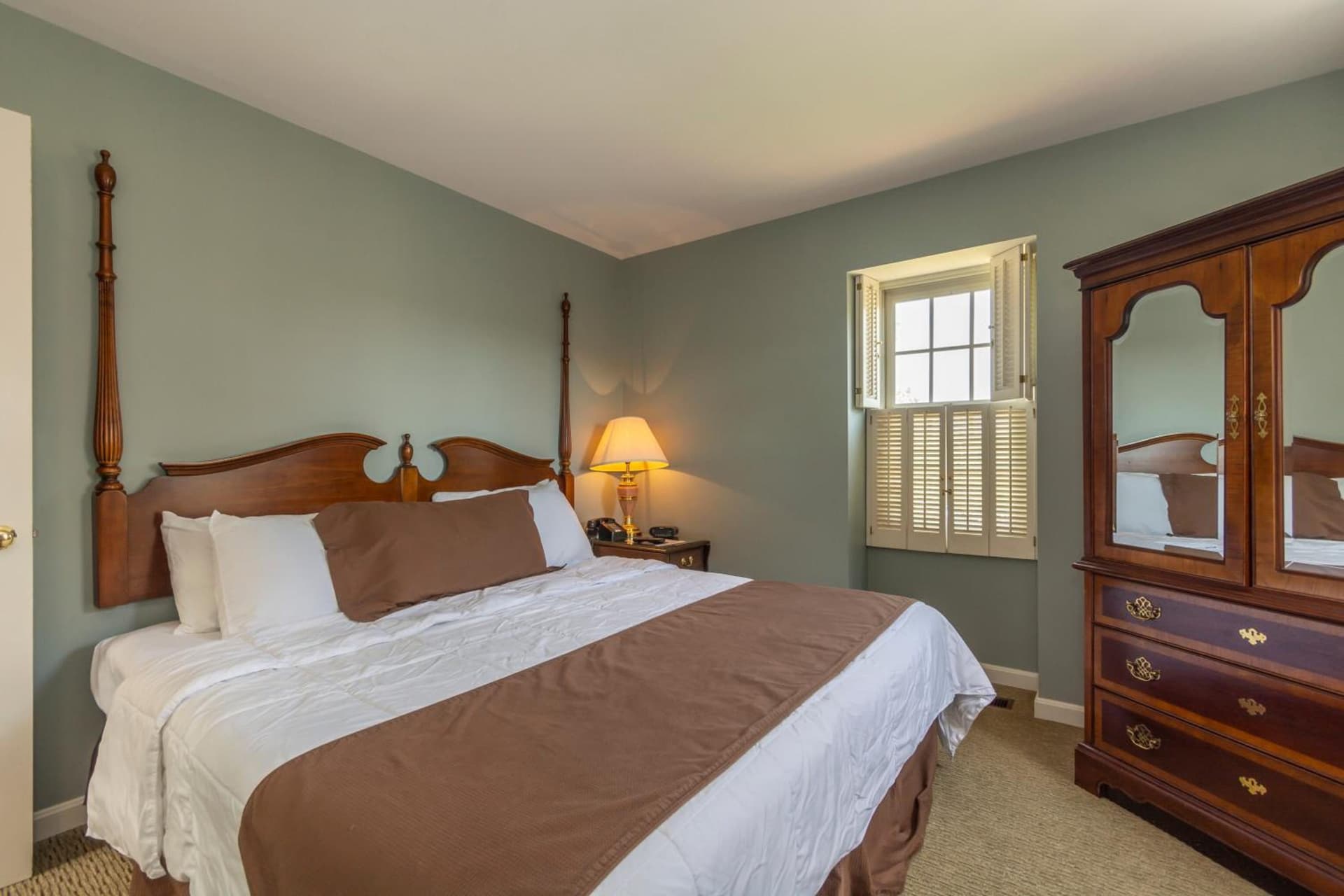 Century Suites Hotel gallery photo in Bloomington, IN — image 48
