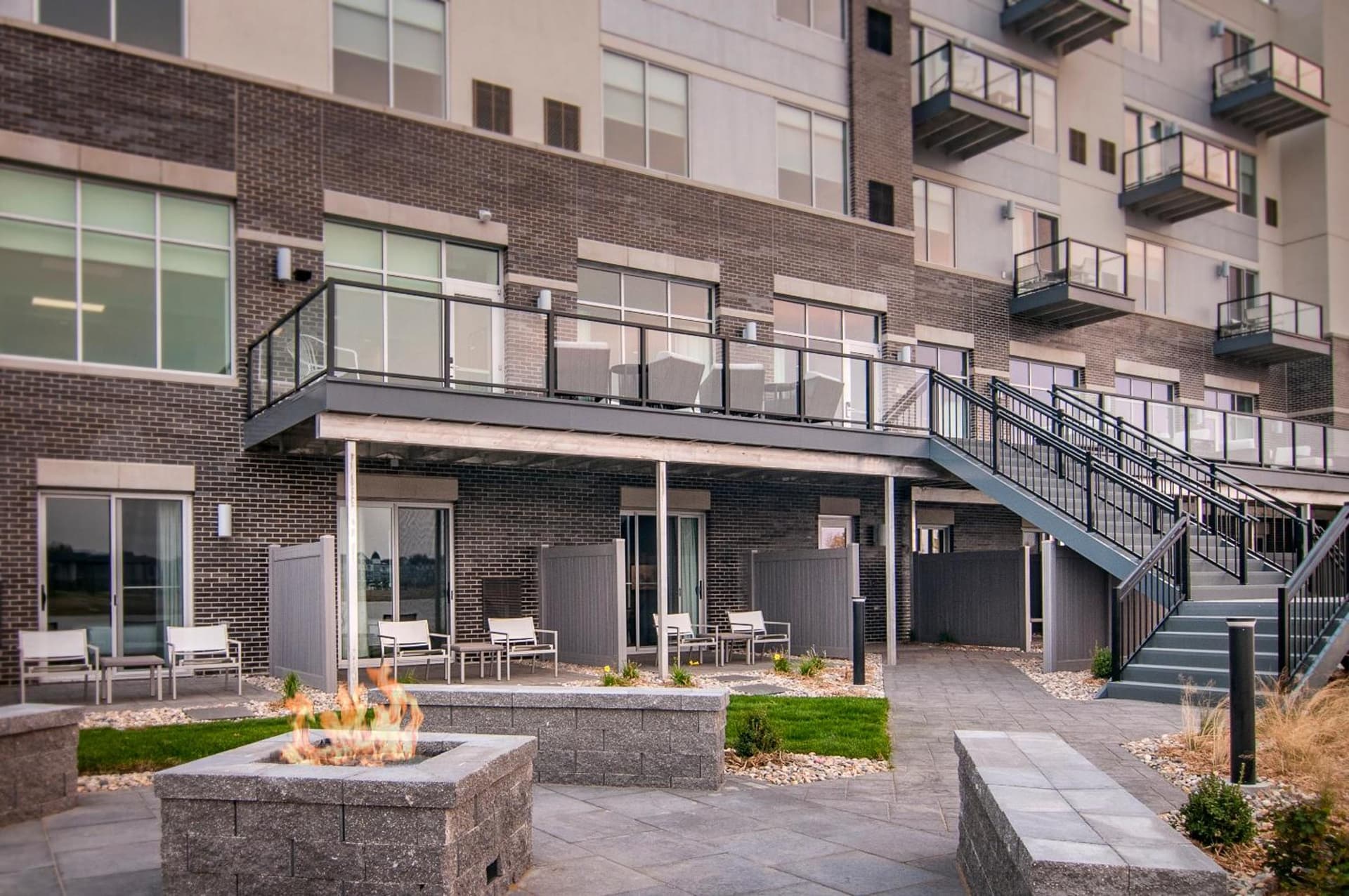 Hyatt Place Sioux Falls South interior in Sioux Falls, SD — gallery photo 2