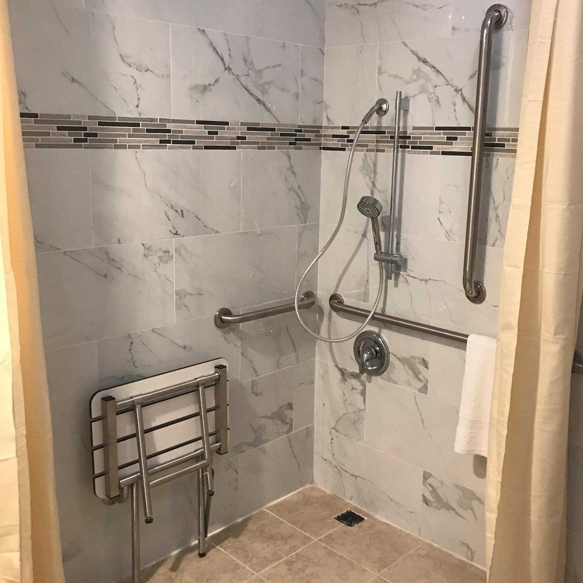 Grand Inn gallery photo in Fullerton, CA — image 64