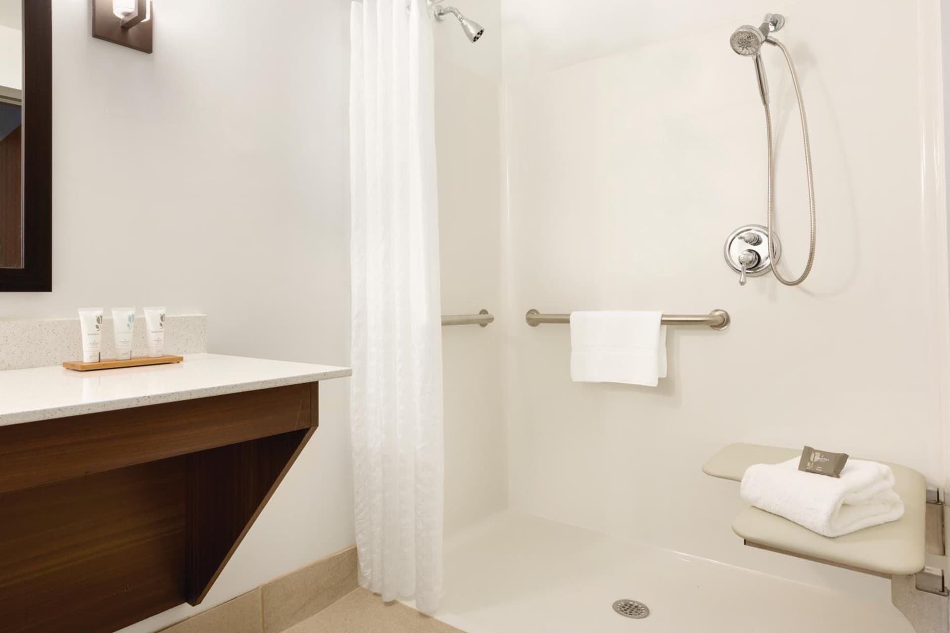 Country Inn & Suites by Radisson, Greensboro, NC gallery photo in Greensboro, NC — image 8