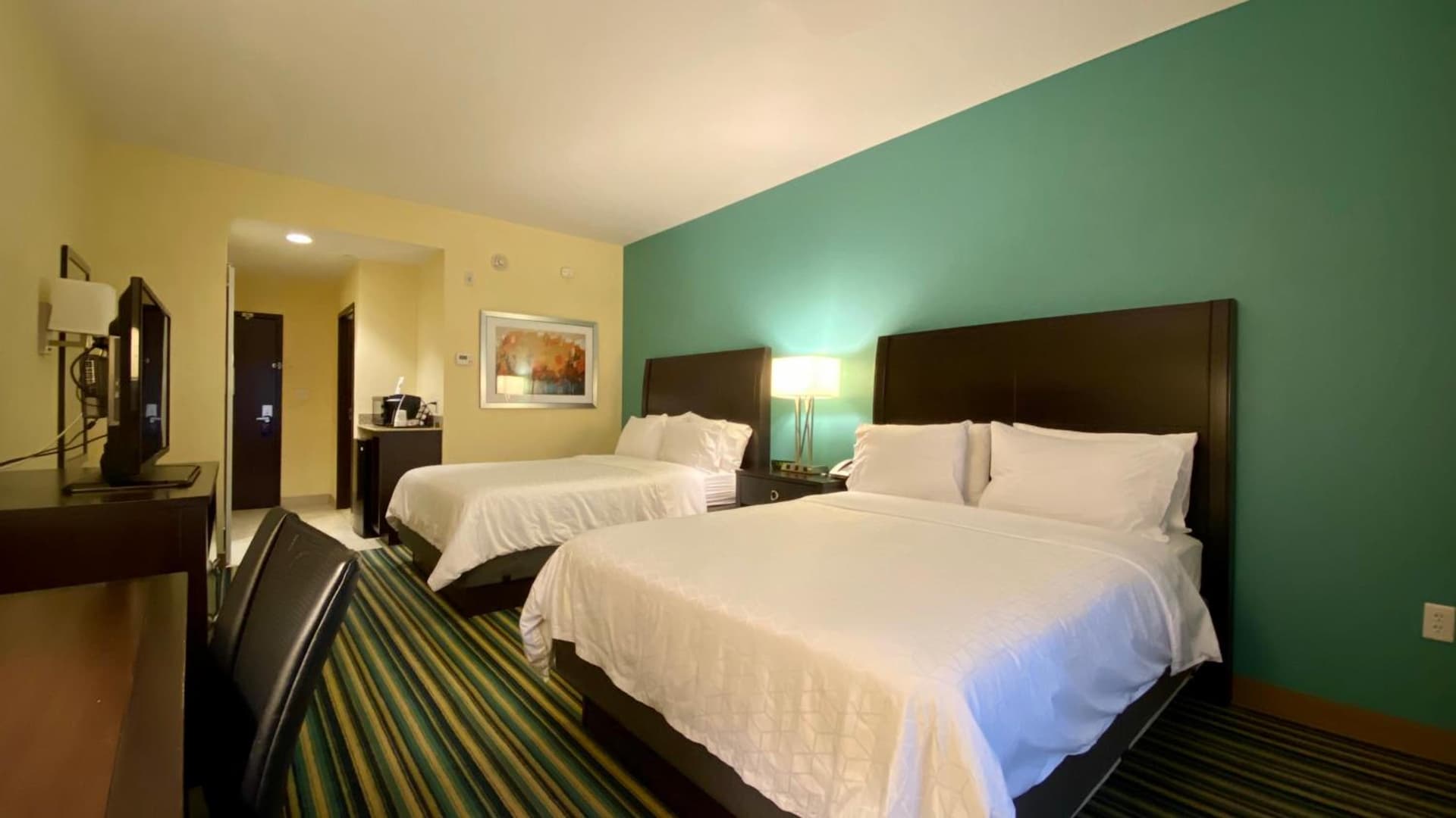 Holiday Inn Express Hotel & Suites Orlando East-UCF Area by IHG property views in Orlando, FL — gallery photo 3