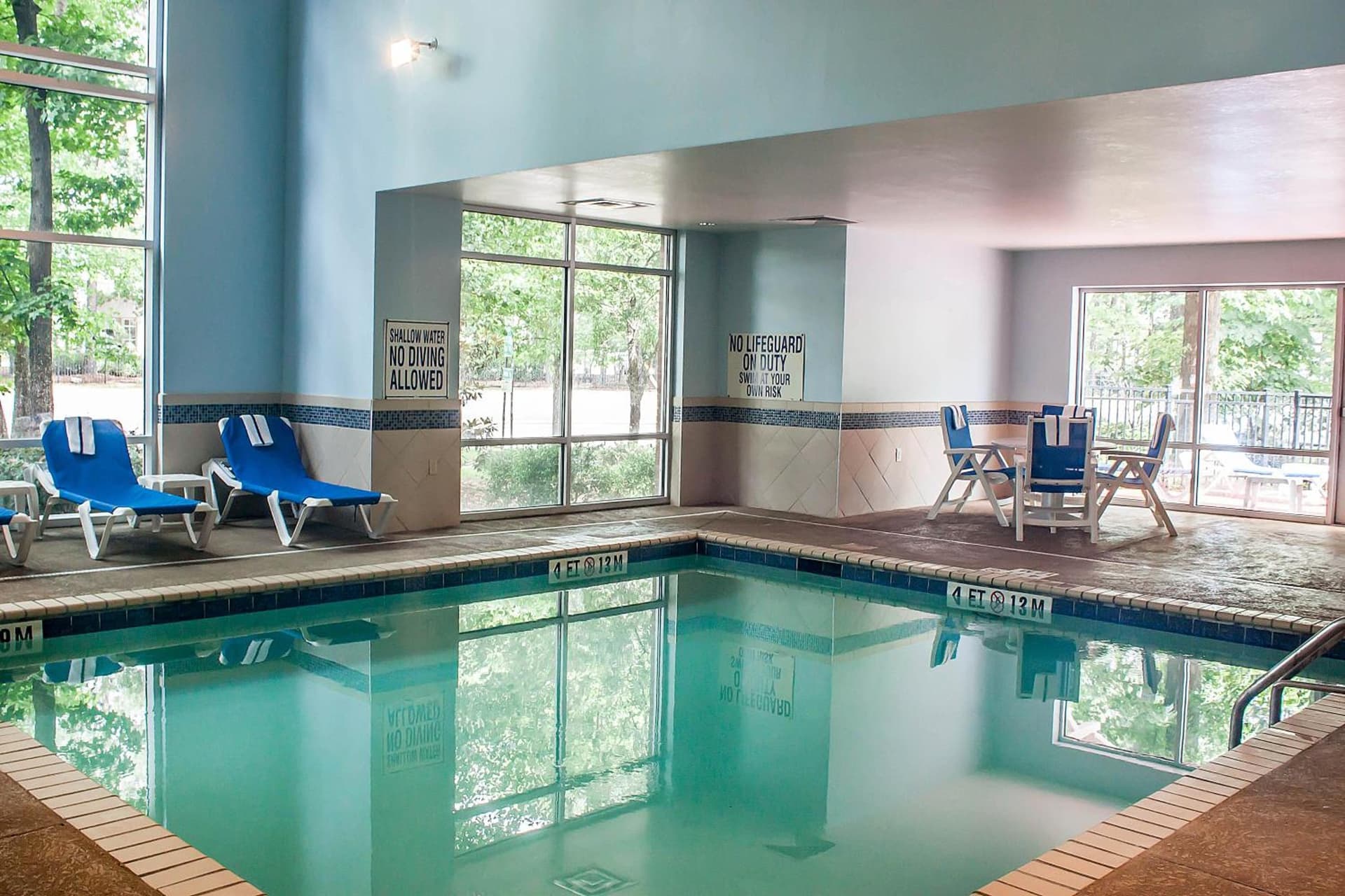 Comfort Suites Charleston West Ashley gallery photo in Charleston, SC — image 33