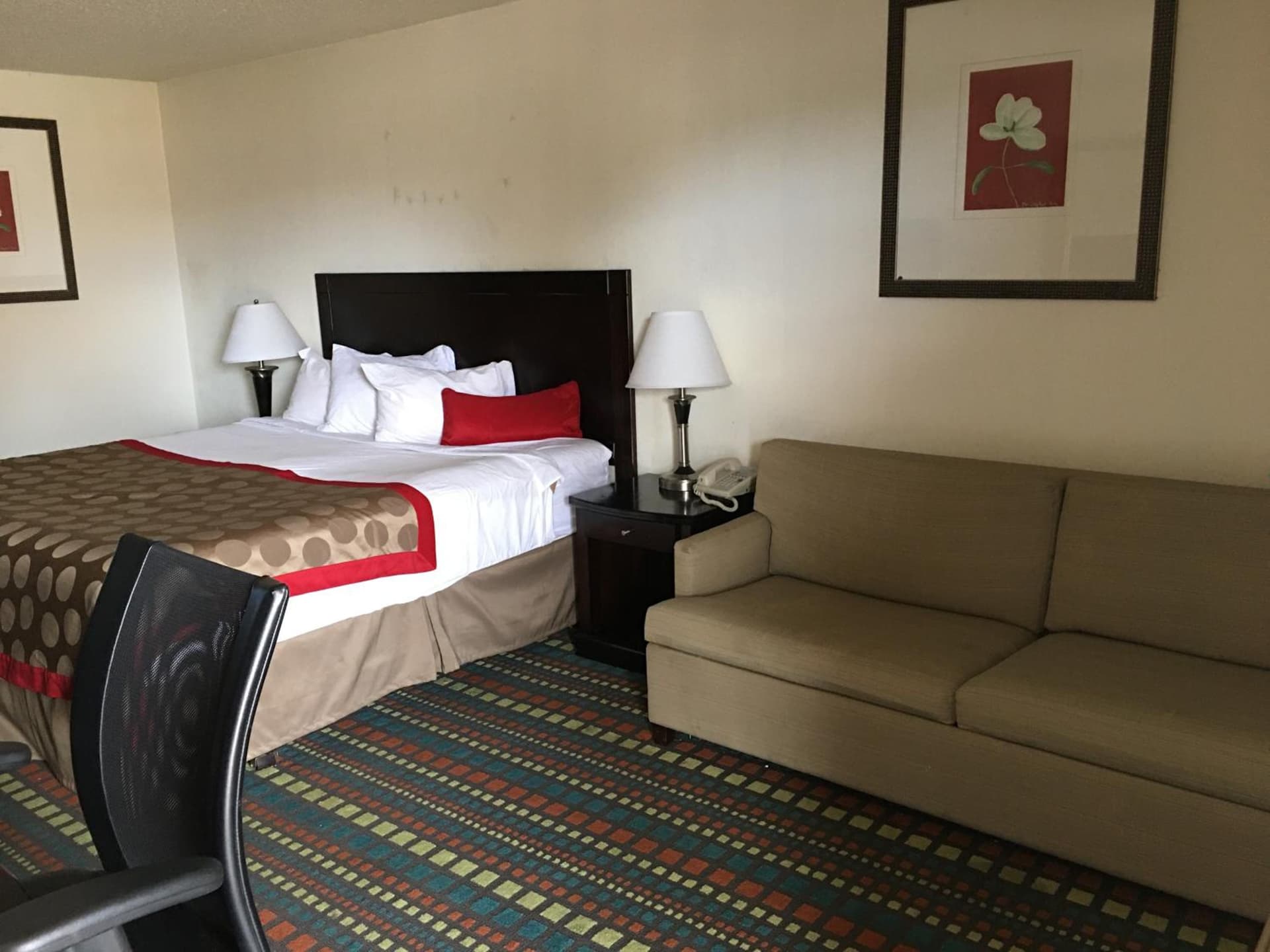 Budget Inn Laramie interior in Laramie, WY — gallery photo 2