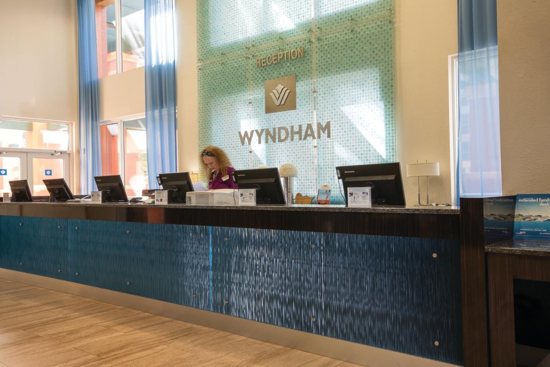 Club Wyndham Palm-Aire gallery photo in Pompano Beach, FL — image 47