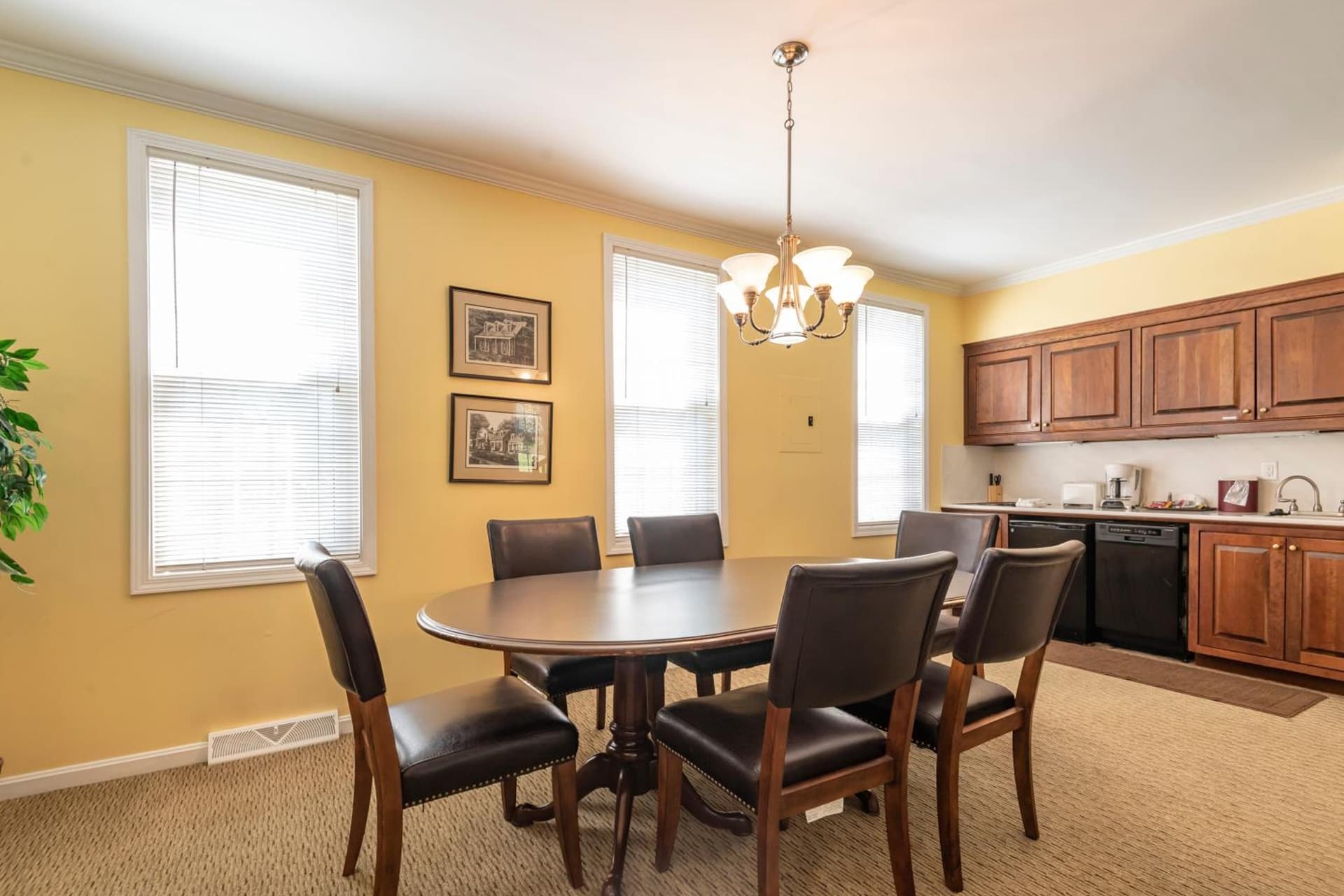 Century Suites Hotel gallery photo in Bloomington, IN — image 64