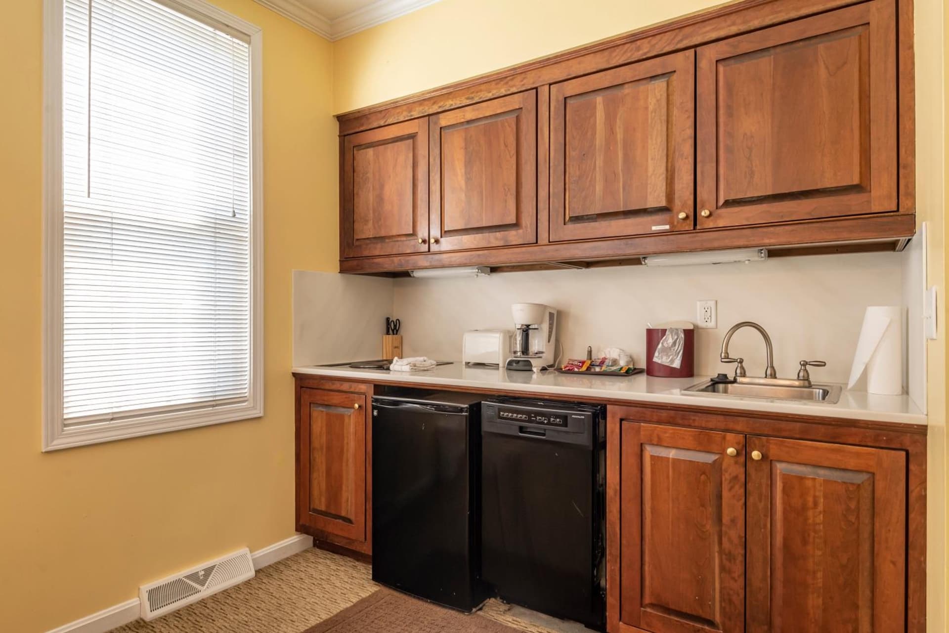 Century Suites Hotel gallery photo in Bloomington, IN — image 46