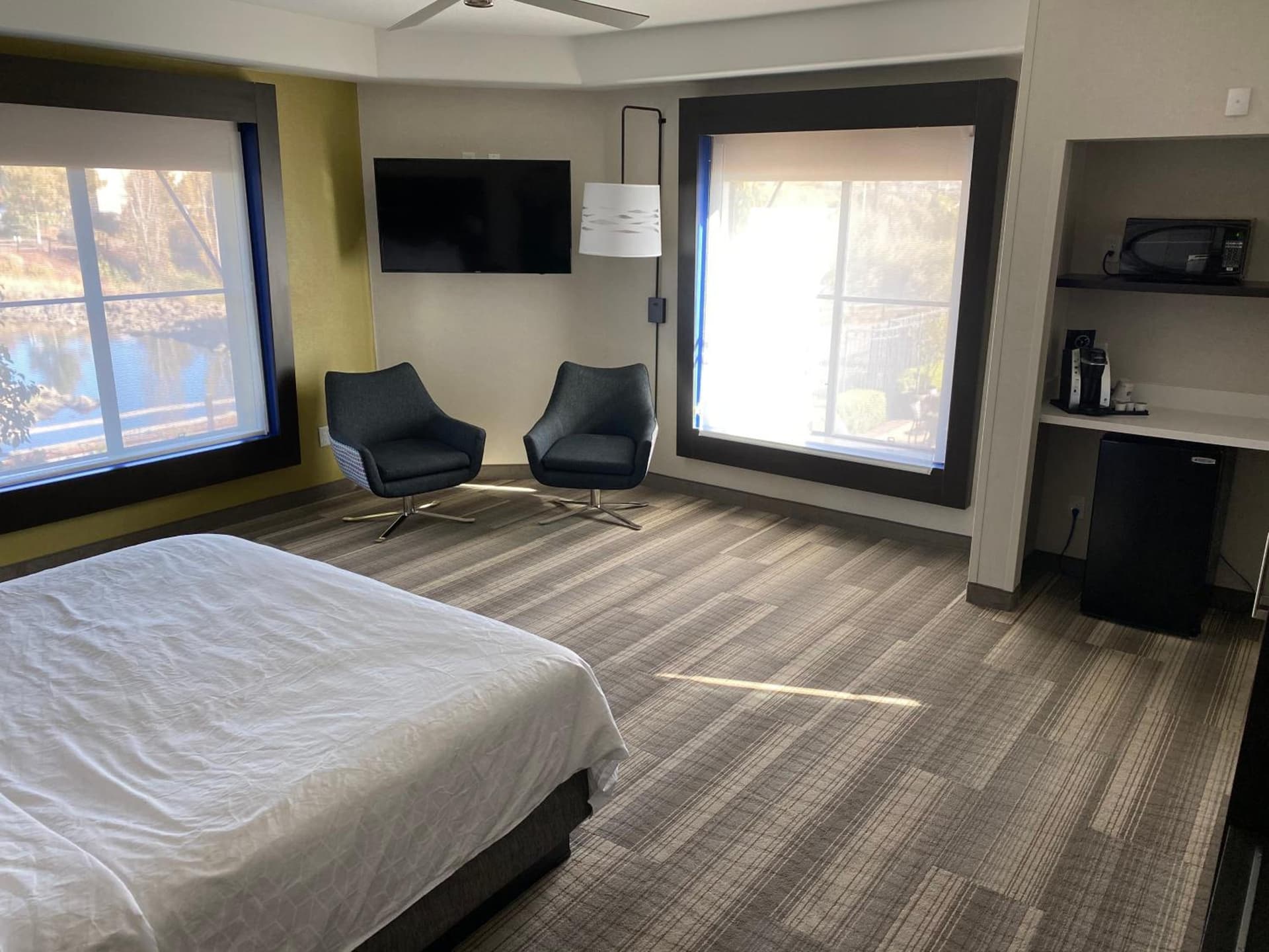 Holiday Inn Express Hotel & Suites El Dorado Hills by IHG gallery photo in El Dorado Hills, CA — image 15