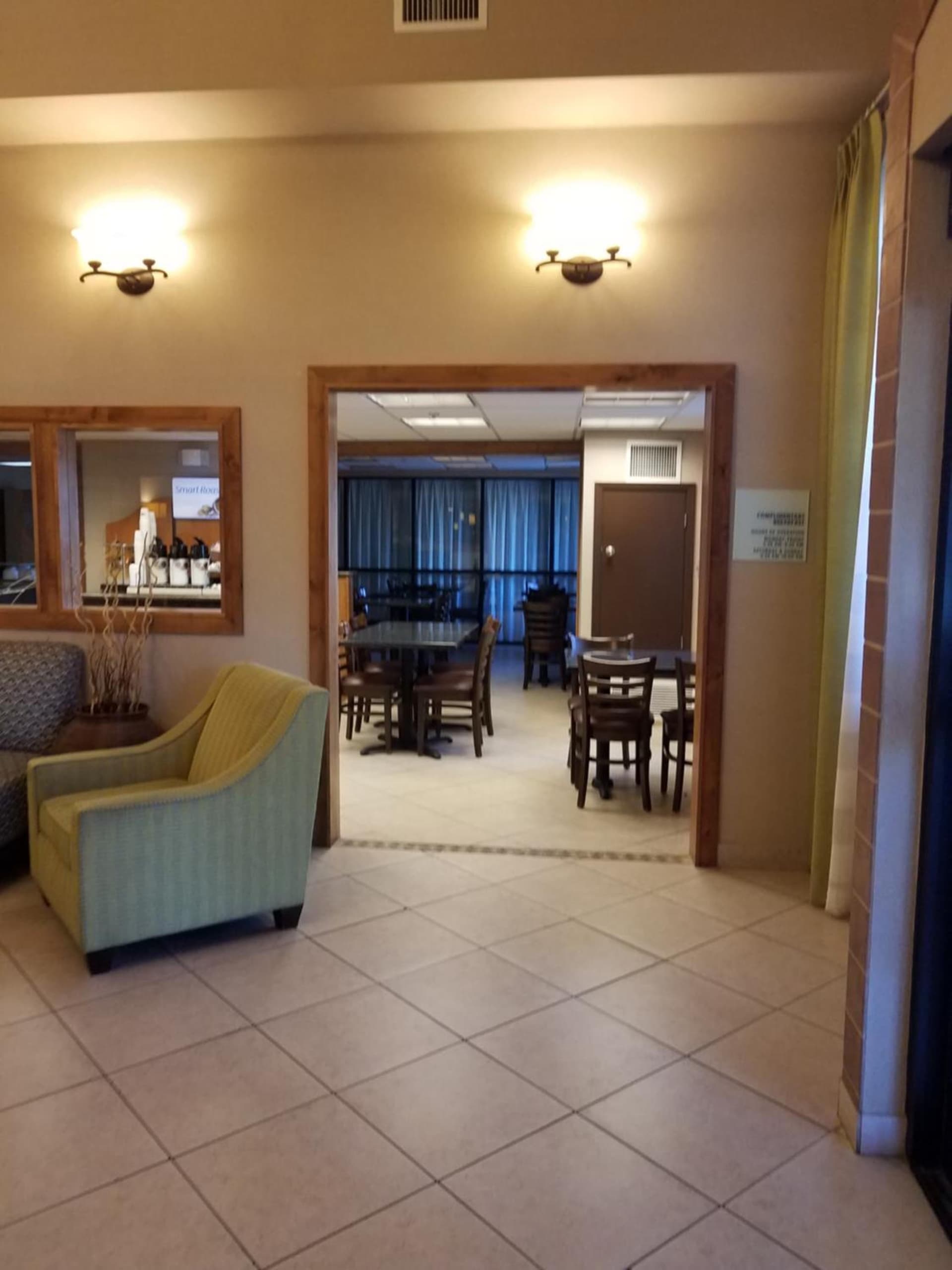 Holiday Inn Express Tucson-Airport by IHG property views in Tucson, AZ — gallery photo 3