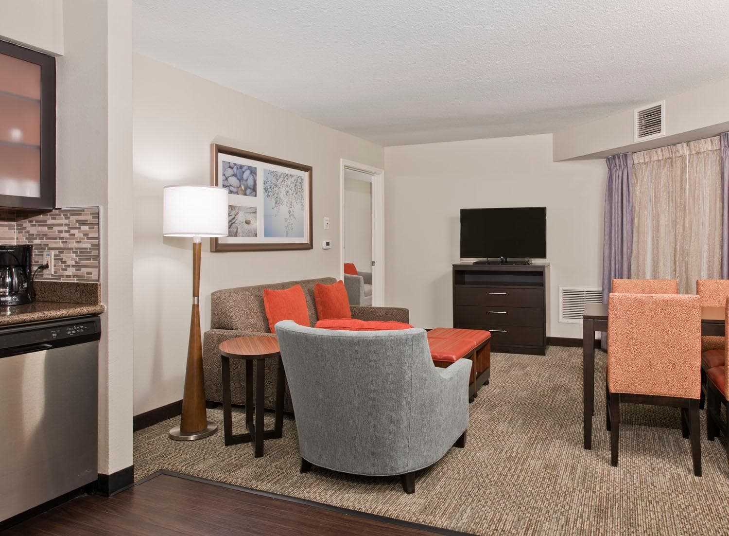 Staybridge Suites - Charlotte Ballantyne by IHG interior in Charlotte, NC — gallery photo 2