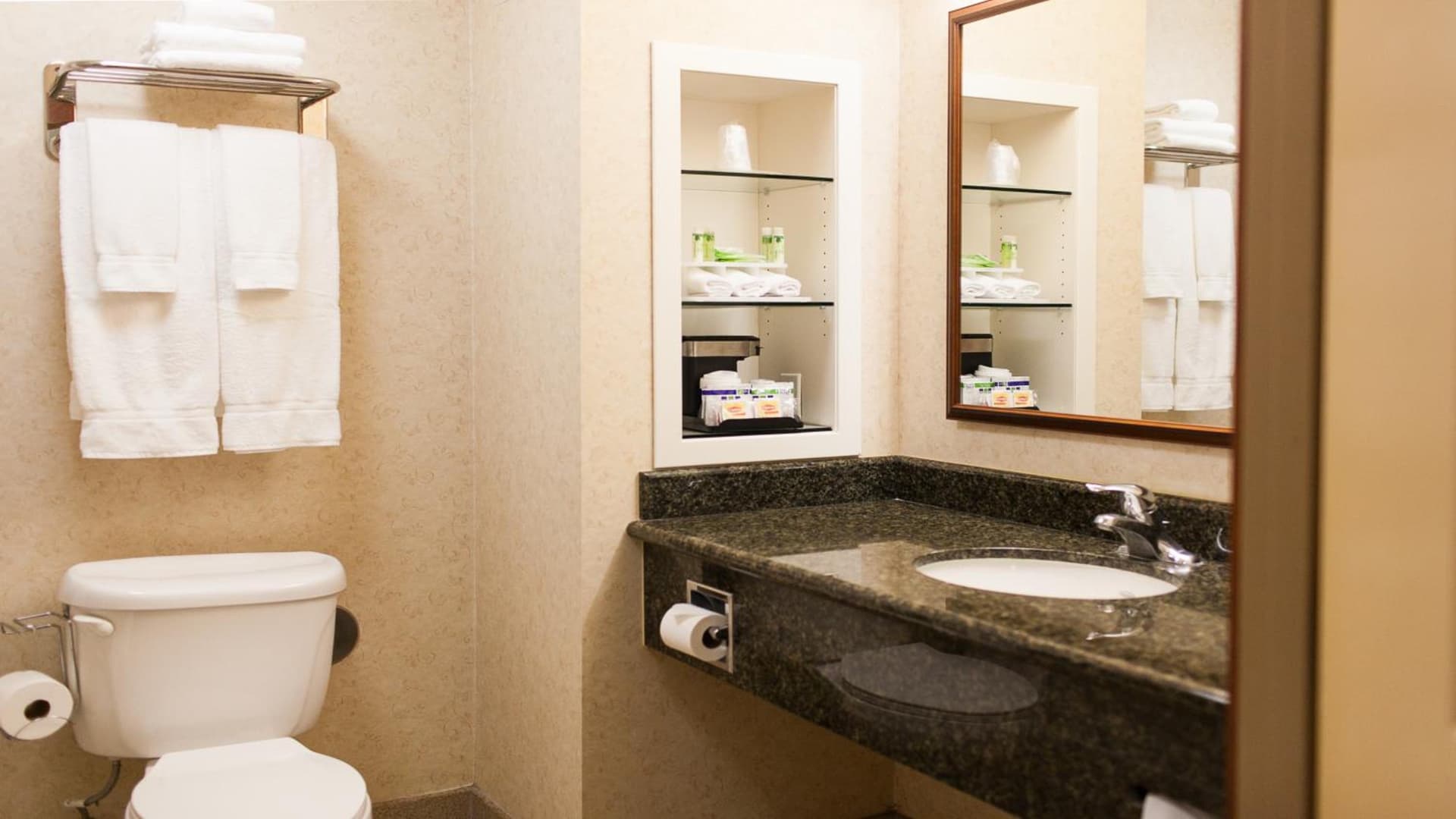 Holiday Inn Express Turlock by IHG gallery photo in Turlock, CA — image 18