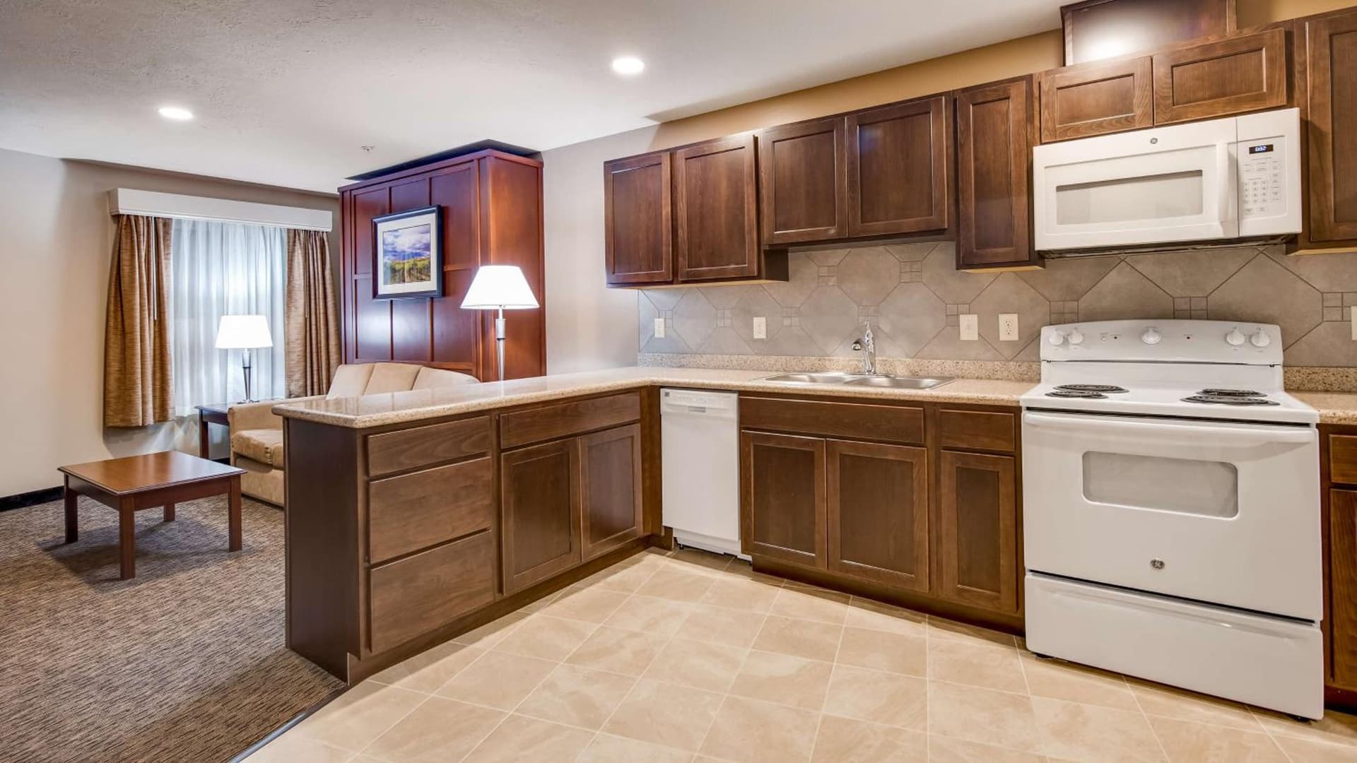 Best Western Plus Grapevine Inn gallery photo in Sunnyside, WA — image 54