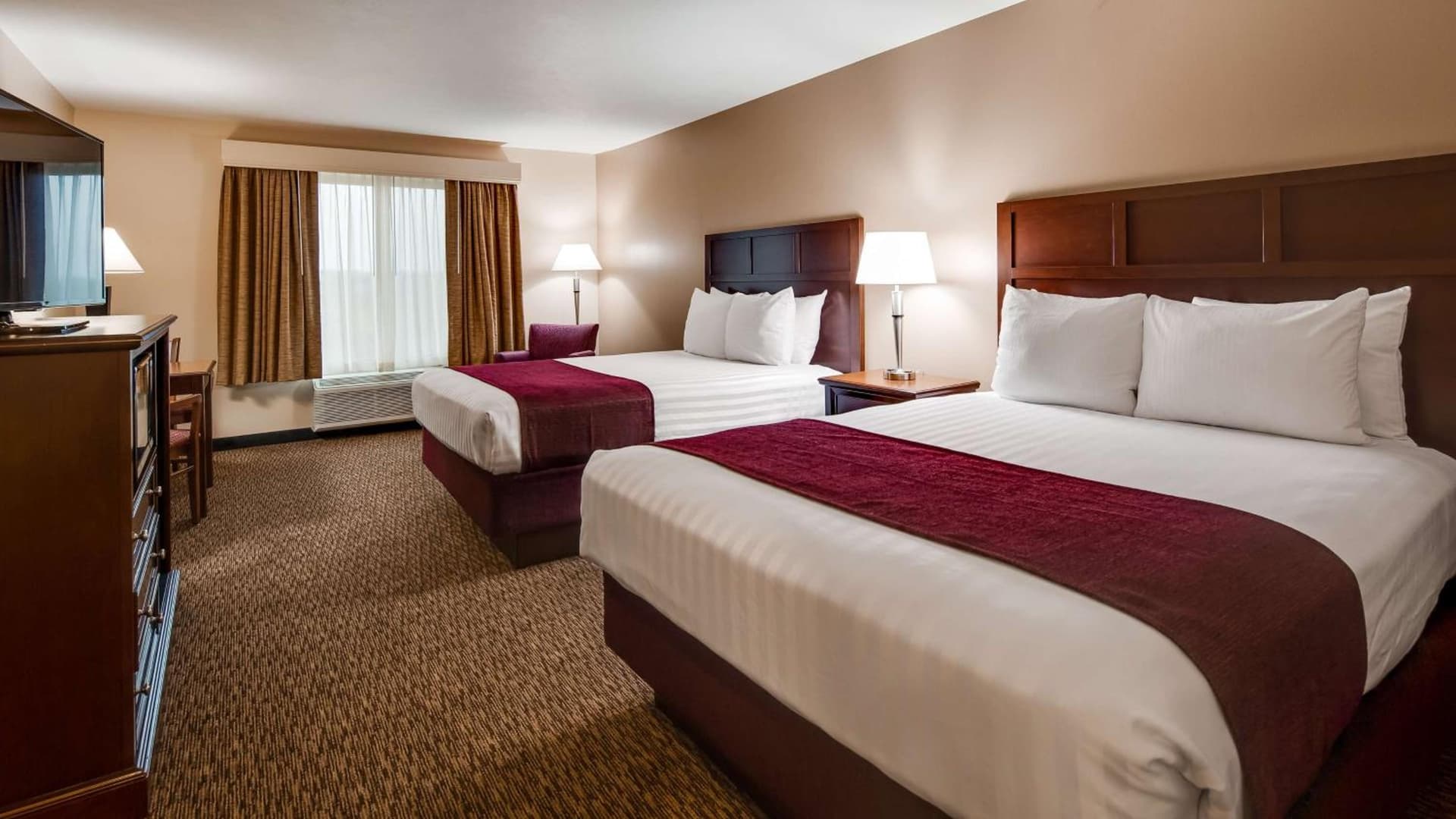 Best Western Plus Grapevine Inn gallery photo in Sunnyside, WA — image 13