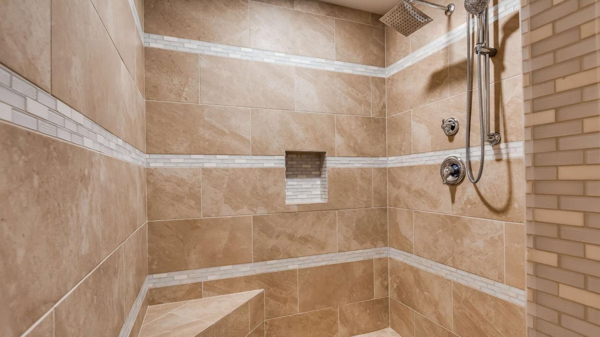 Best Western Plus Grapevine Inn gallery photo in Sunnyside, WA — image 12