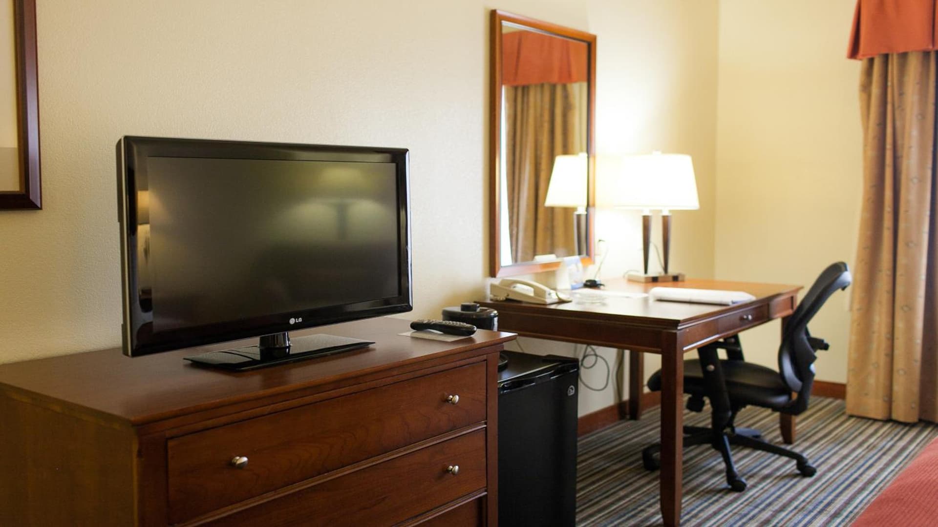 Holiday Inn Express Turlock by IHG gallery photo in Turlock, CA — image 43