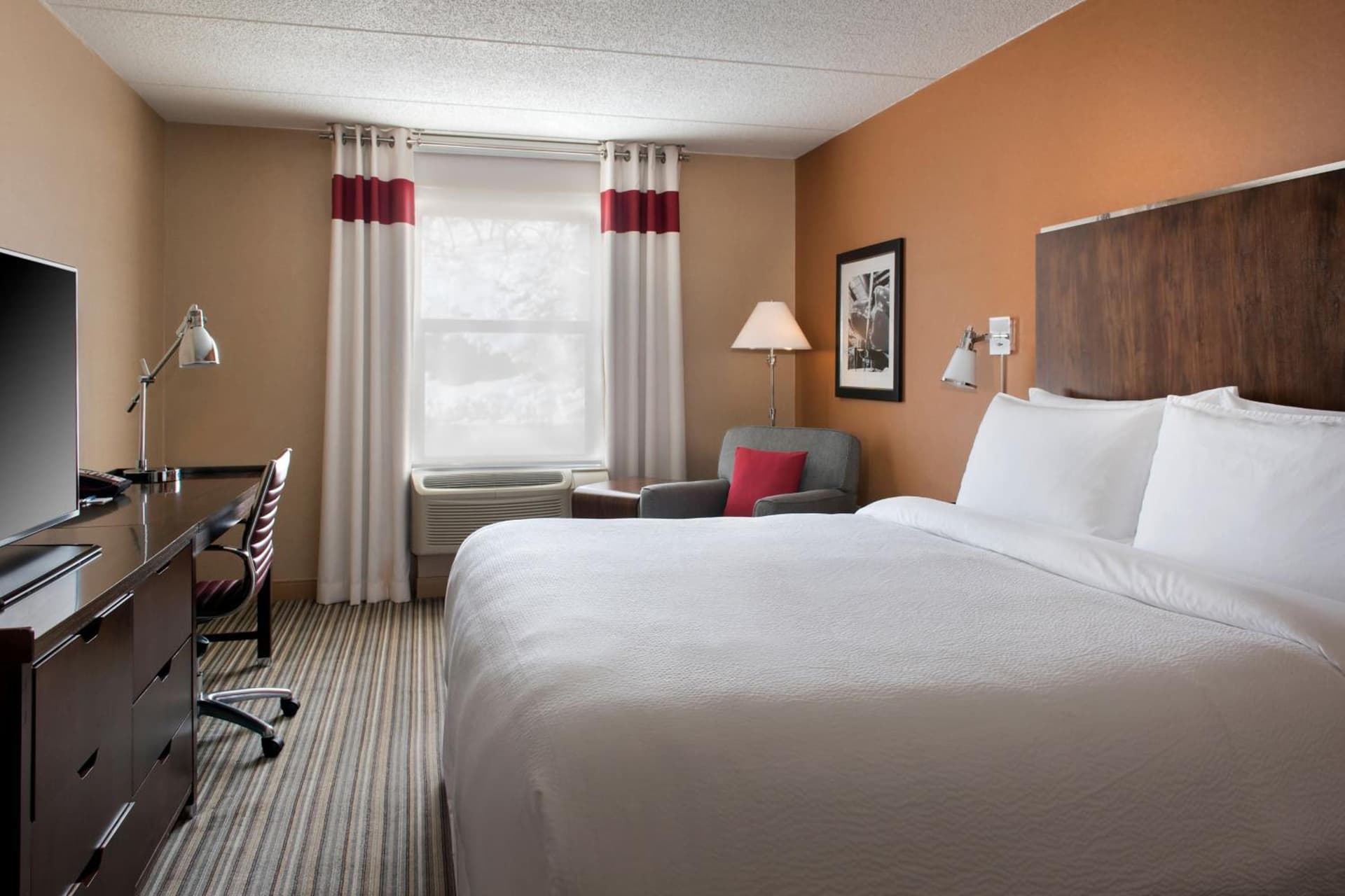 The Crossroads Hotel - Newburgh gallery photo in Newburgh, NY — image 11