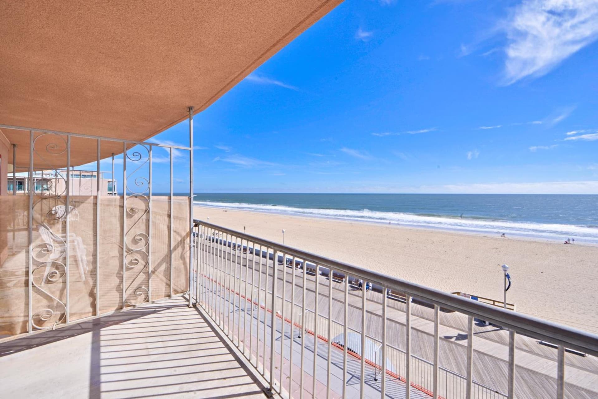 Grand Hotel Ocean City Oceanfront gallery photo in Ocean City, MD — image 9
