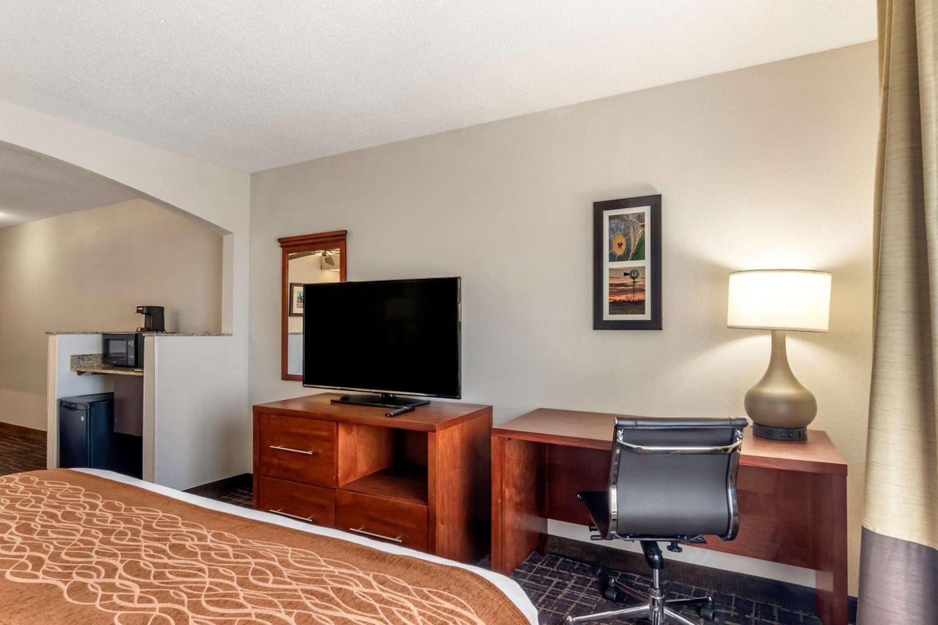 Comfort Inn & Suites Lees Summit - Kansas City gallery photo in Lees Summit, MO — image 31
