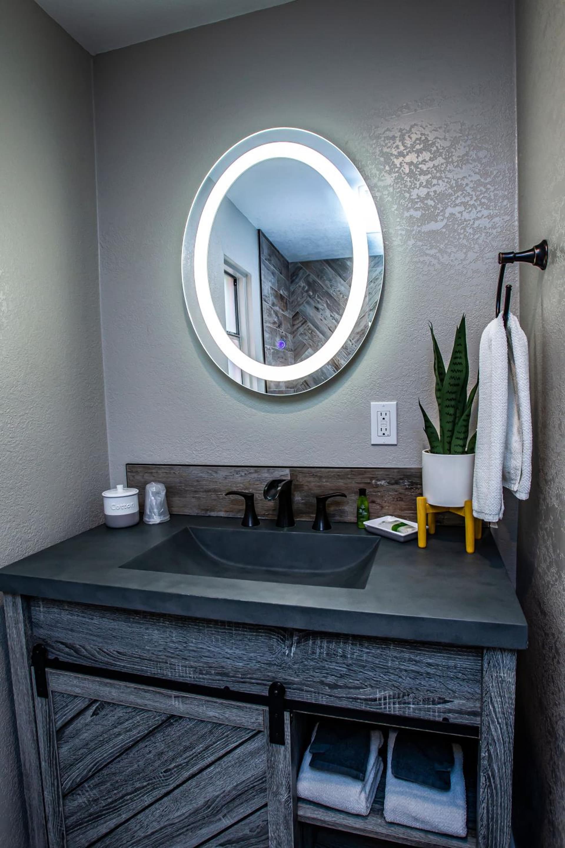 Hotel California - A Town & Desert Boutique Hotel gallery photo in Palm Springs, CA — image 133