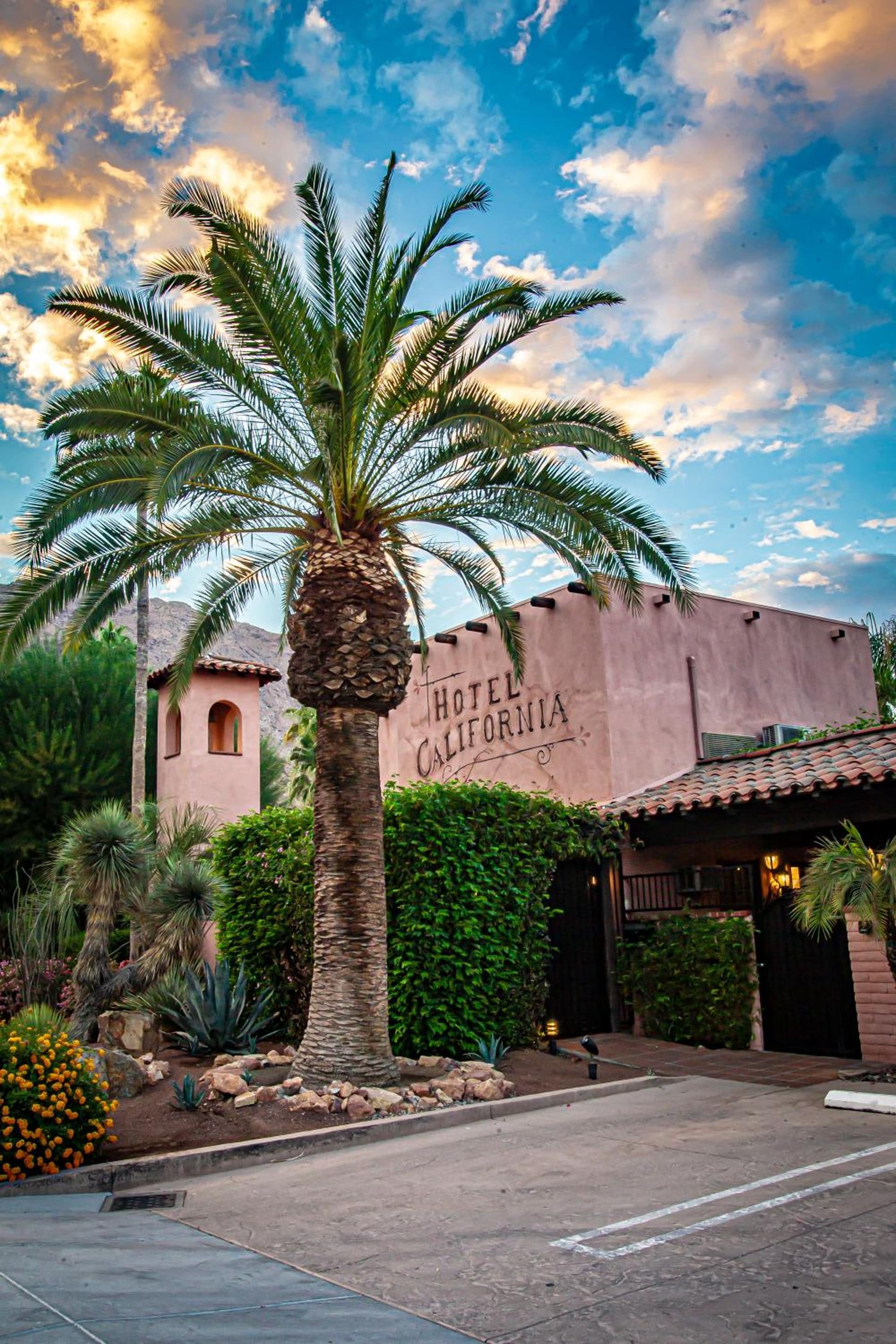 Hotel California - A Town & Desert Boutique Hotel gallery photo in Palm Springs, CA — image 127