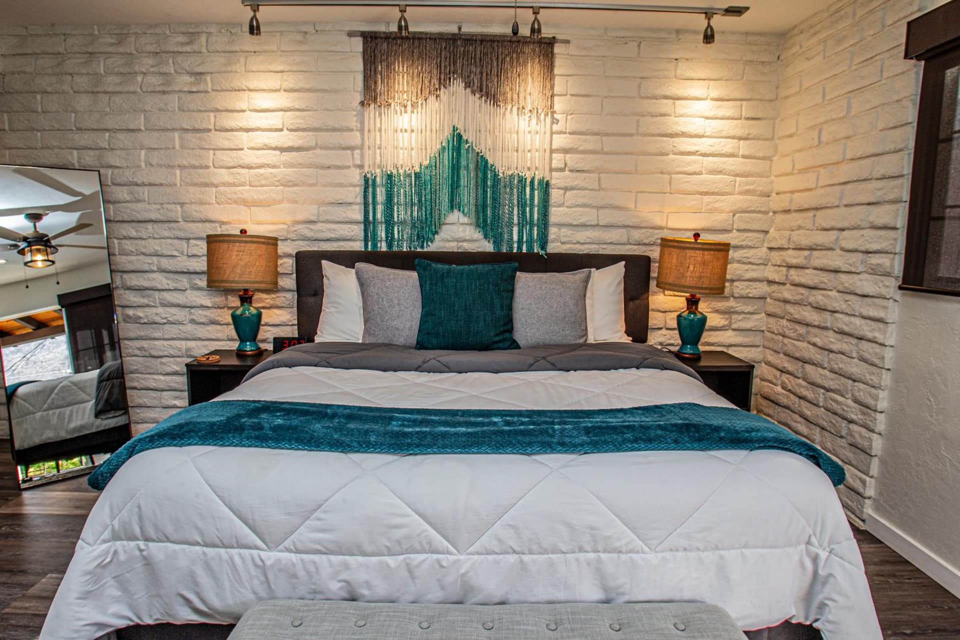 Hotel California - A Town & Desert Boutique Hotel gallery photo in Palm Springs, CA — image 117