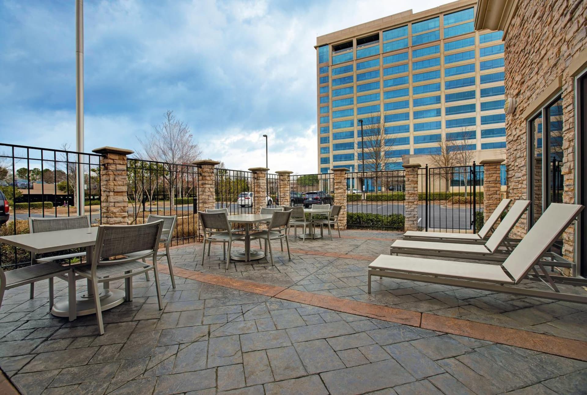 Hyatt Place Jackson Ridgeland property views in Ridgeland, MS — gallery photo 3