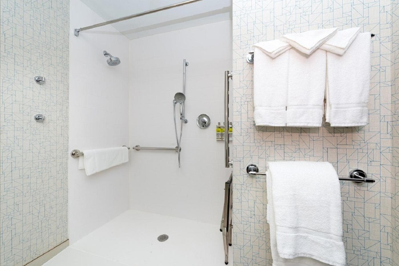 Holiday Inn Express & Suites - Romeoville - Joliet North by IHG gallery photo in Romeoville, IL — image 13