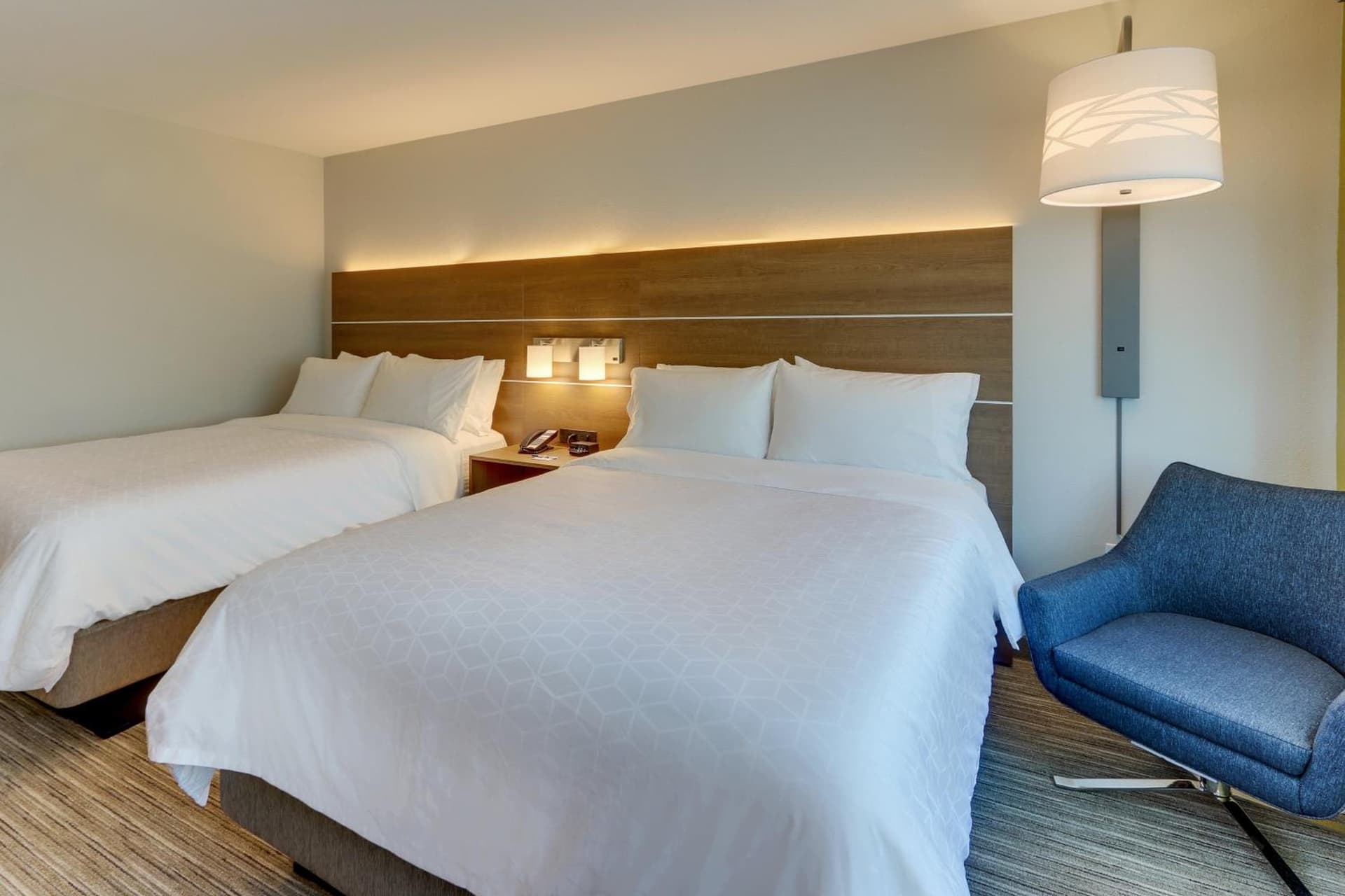 Holiday Inn Express & Suites - Roanoke – Civic Center gallery photo in Roanoke, VA — image 76