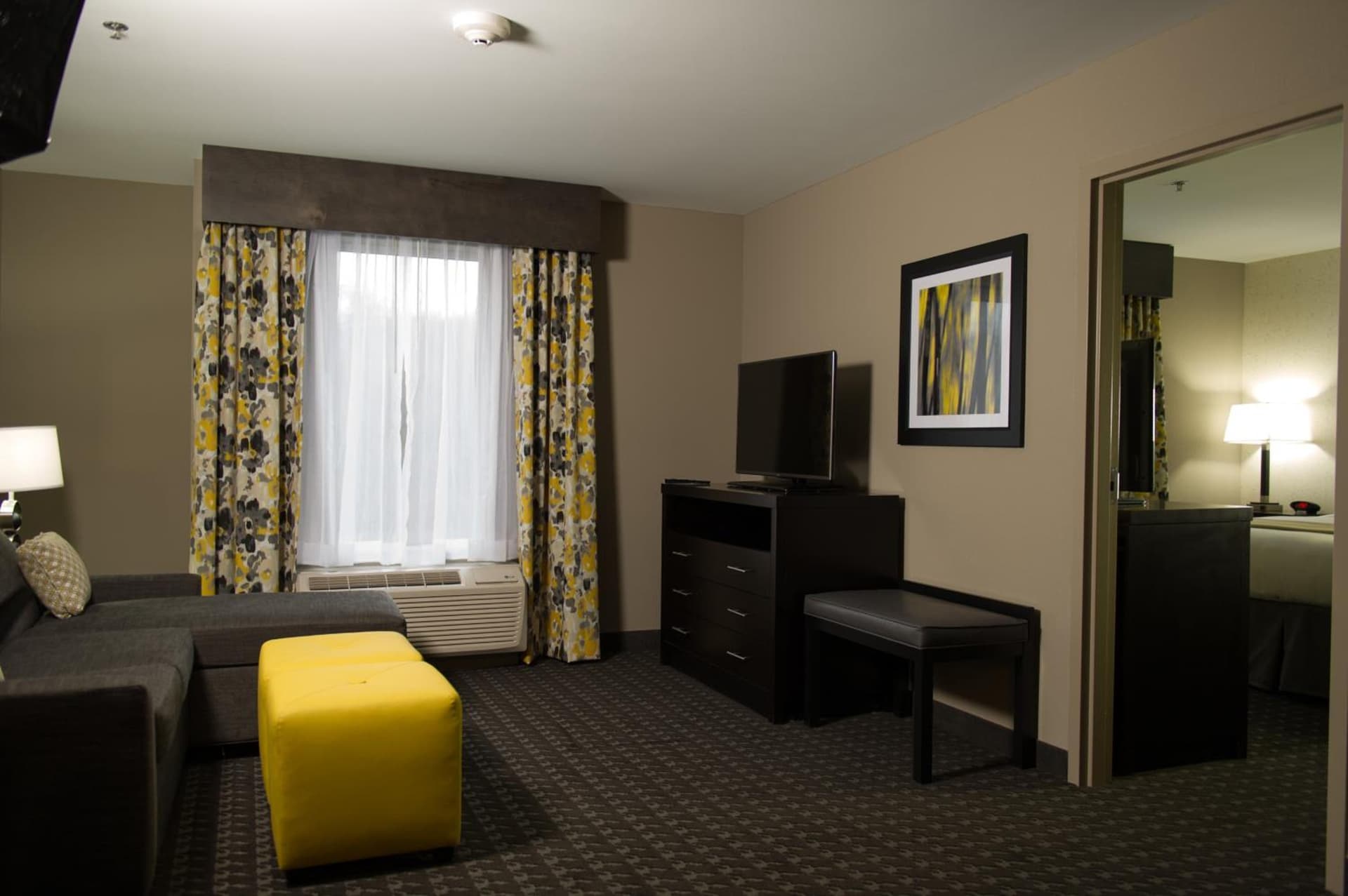 Holiday Inn Express and Suites Madison Central by IHG gallery photo in Madison, WI — image 13