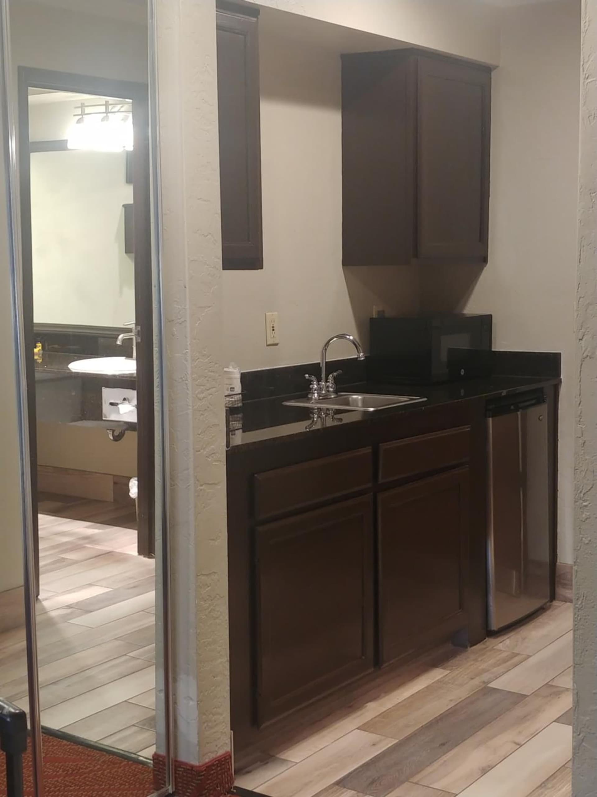 Best Western Plus Parkway Inn gallery photo in Wilsonville, OR — image 41