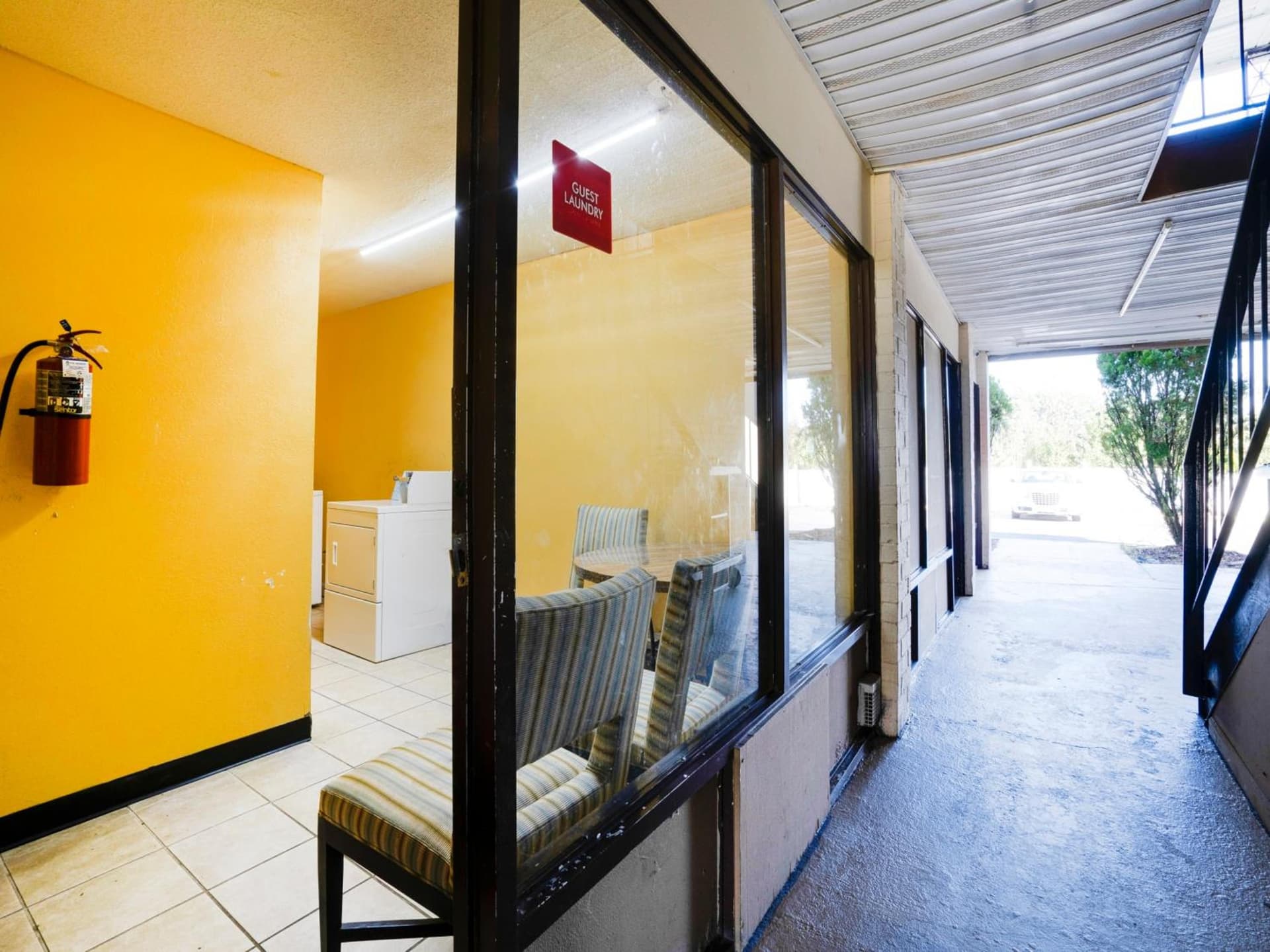 OYO Hotel Wade/Fayetteville I-95 South gallery photo in Fayetteville, NC — image 5