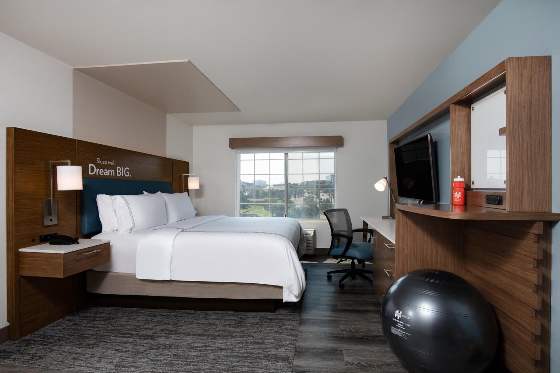 EVEN Hotels Denver Tech Center-Englewood by IHG gallery photo in Centennial, CO — image 4