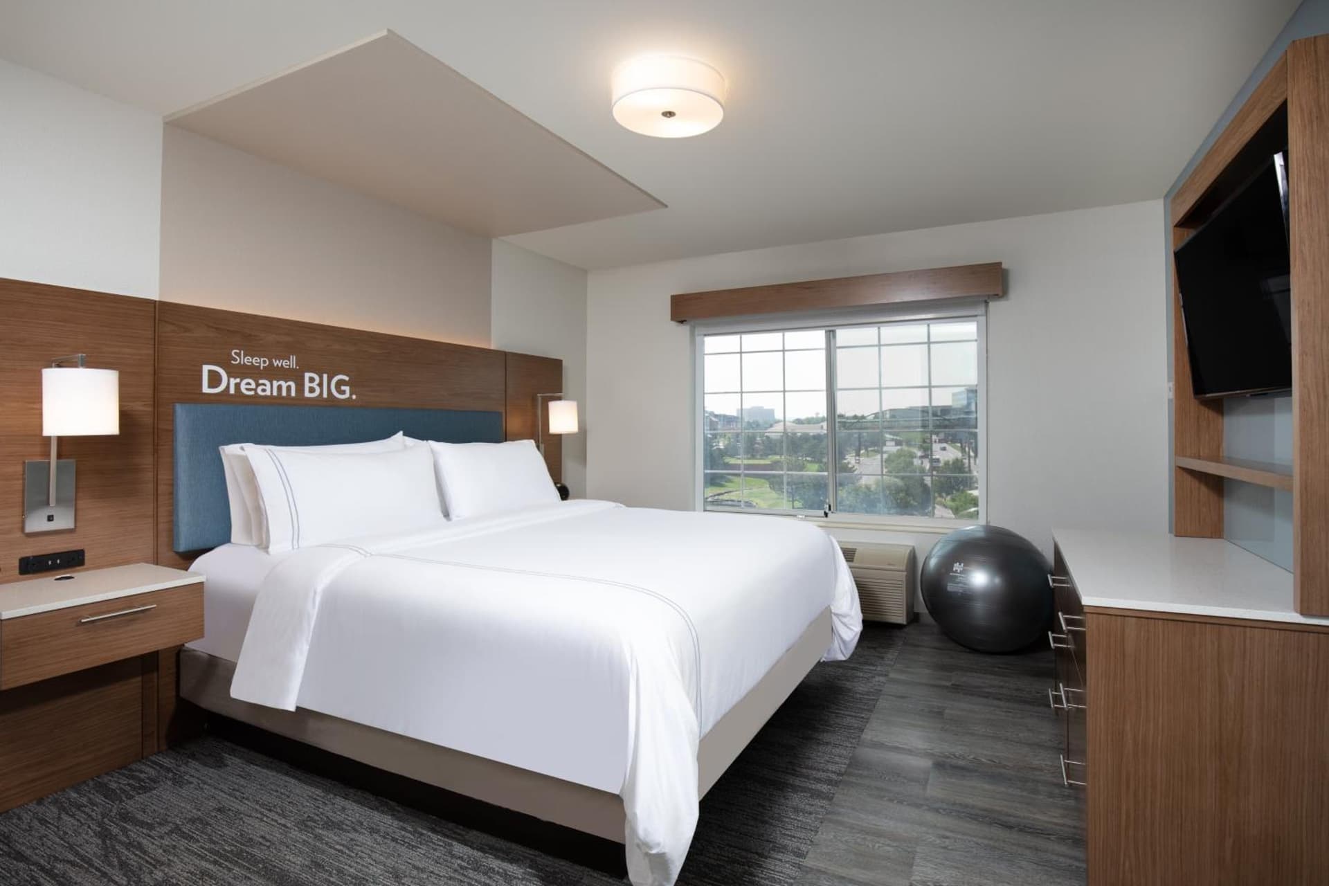 EVEN Hotels Denver Tech Center-Englewood by IHG gallery photo in Centennial, CO — image 49