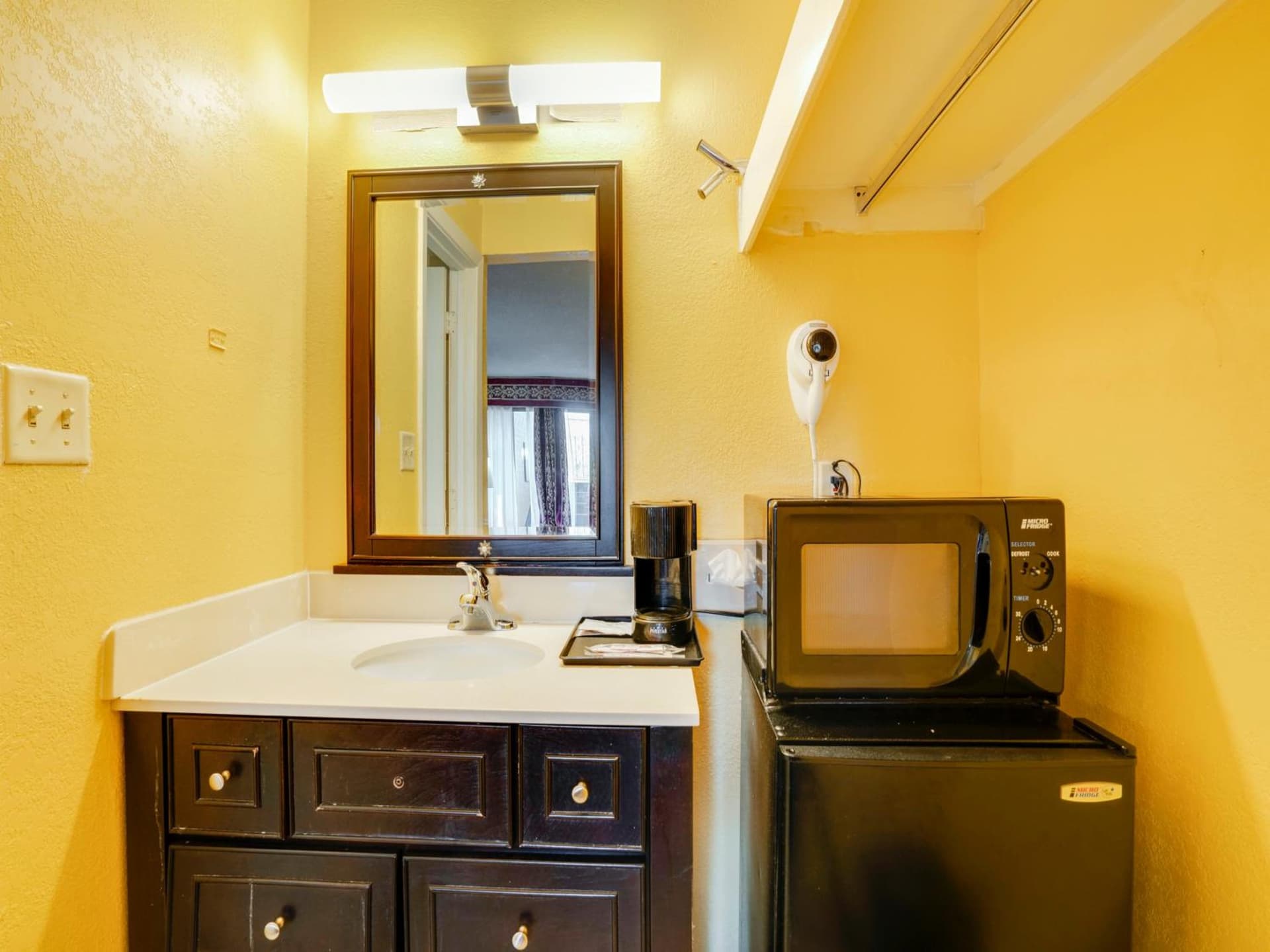 OYO Hotel Wade/Fayetteville I-95 South gallery photo in Fayetteville, NC — image 33