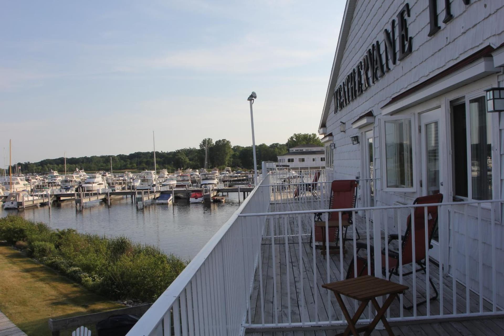 Weathervane Inn gallery photo in Montague, MI — image 64